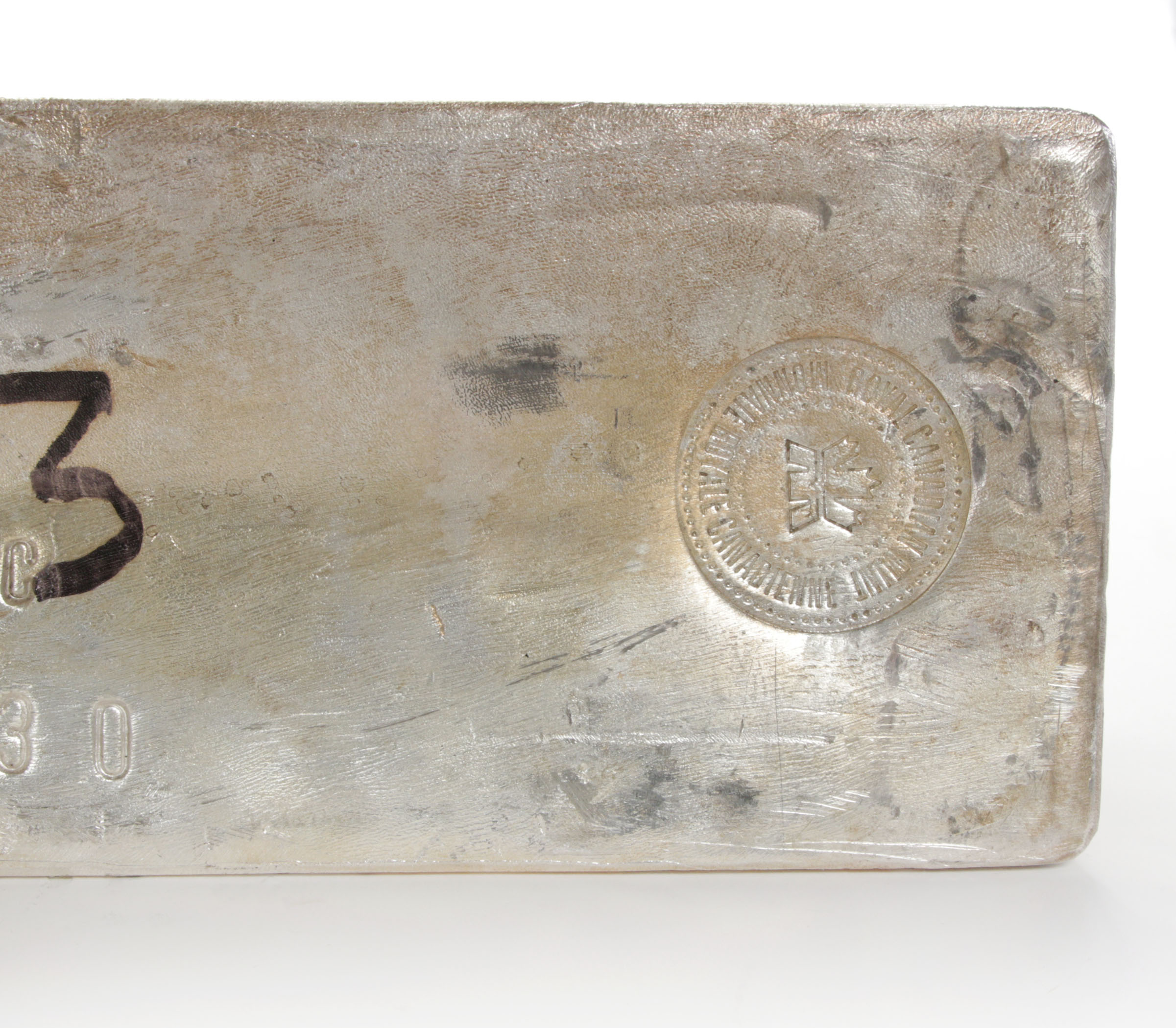 royal canadian mint silver bar serial number b000986