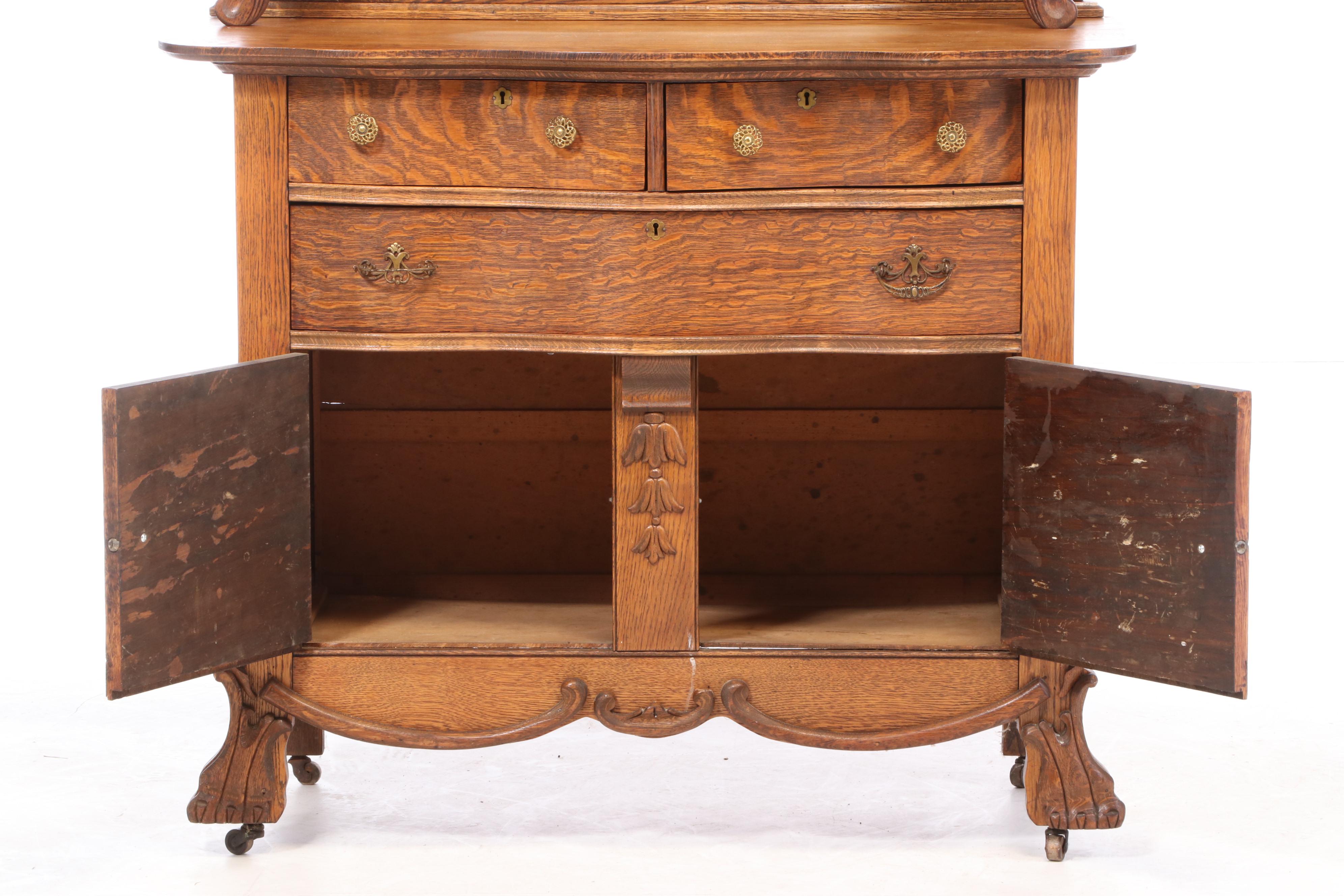 Late Victorian Oak MirrorBack Serpentine Sideboard, circa 1900 EBTH
