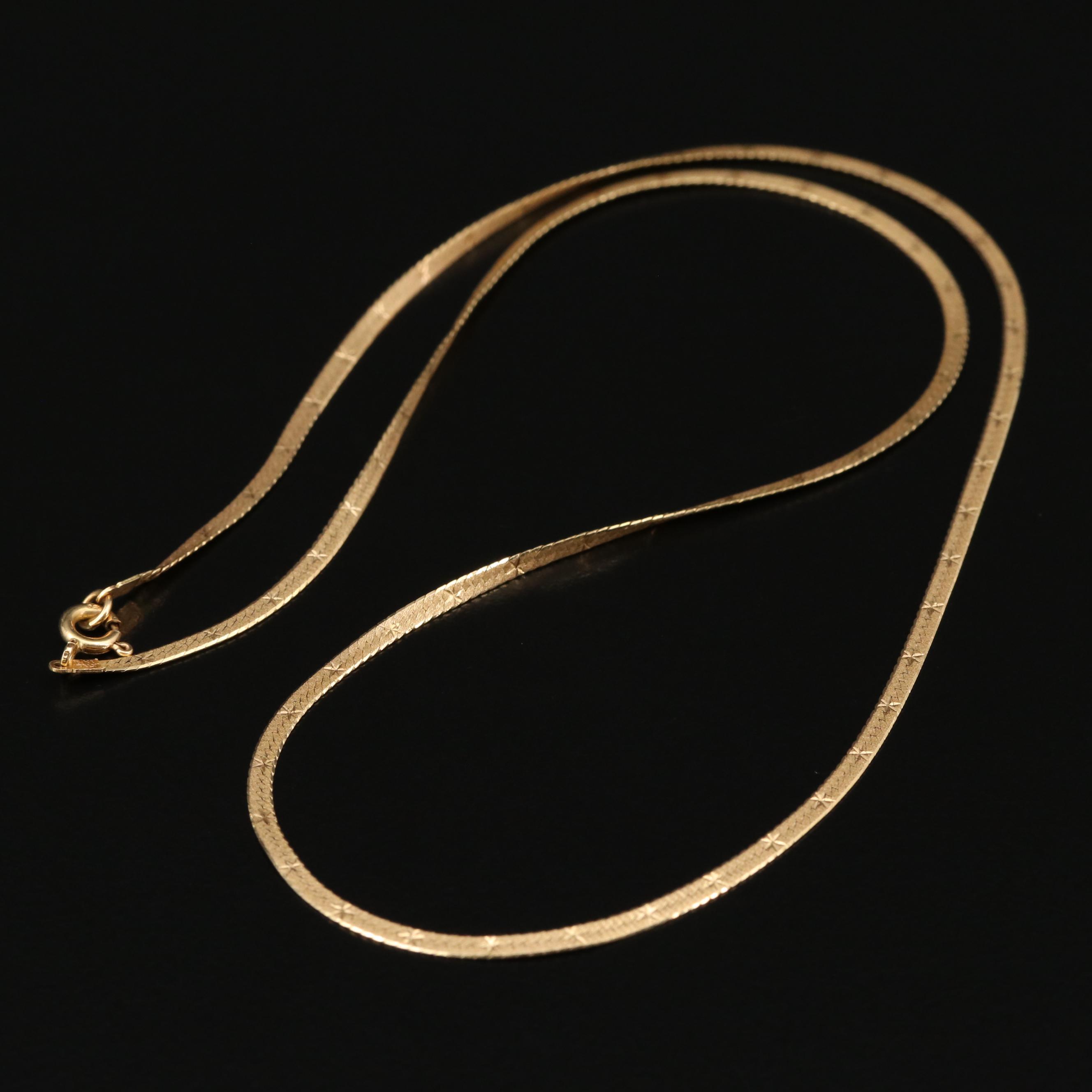 18K Gold Herringbone Chain Necklace with Diamond Cut Accents EBTH