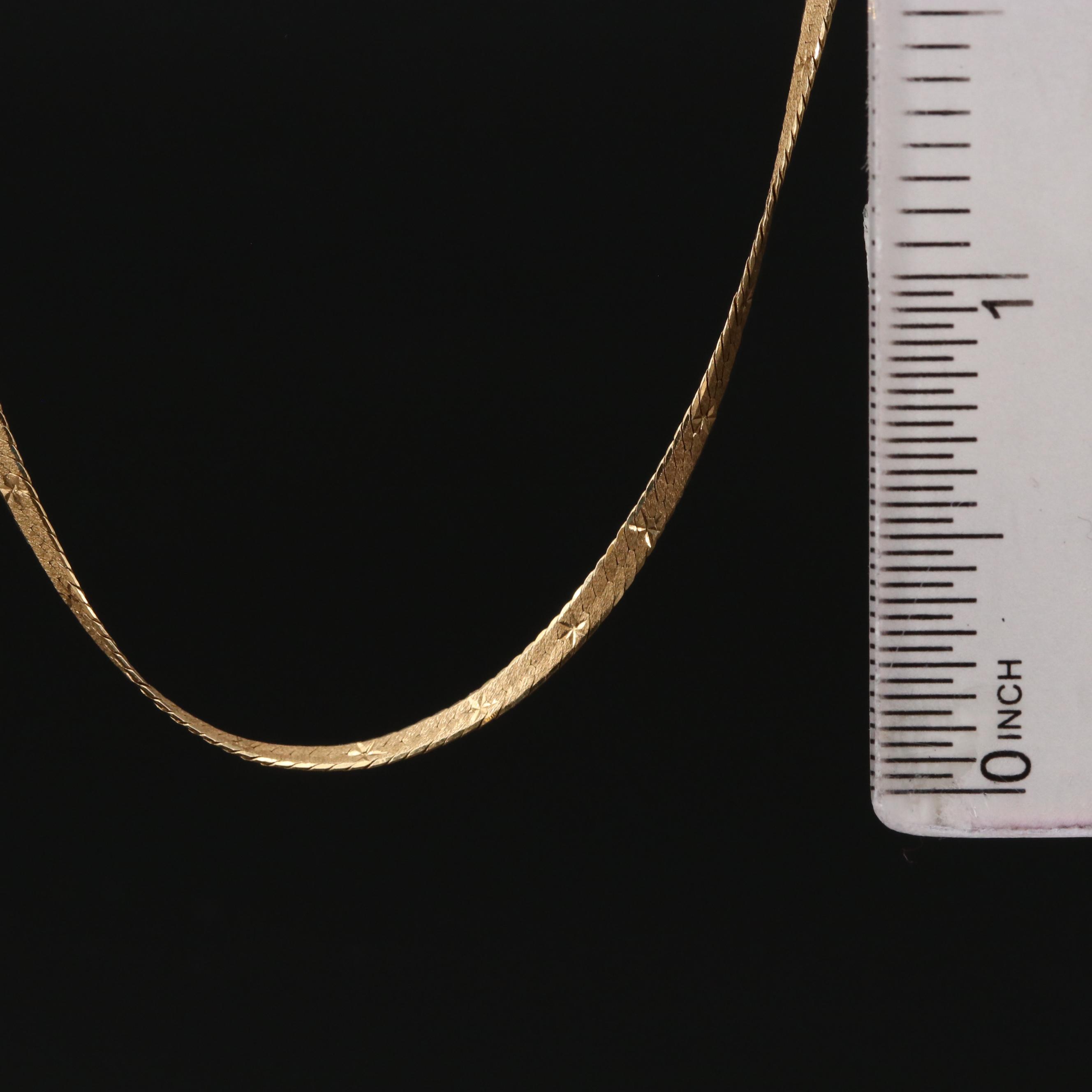 18K Gold Herringbone Chain Necklace with Diamond Cut Accents EBTH