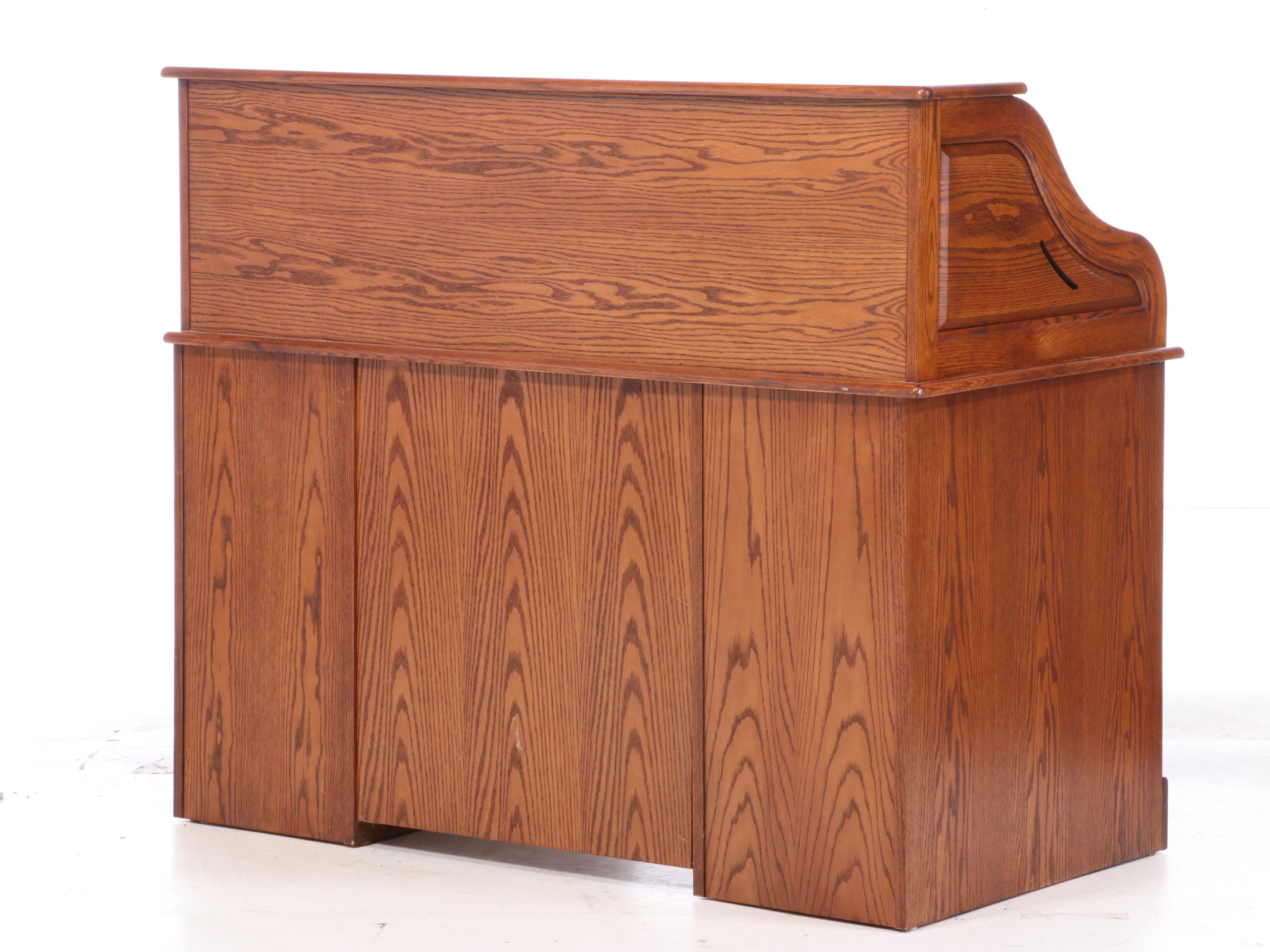 Winner's Only Oak RollTop Desk, Late 20th Century EBTH