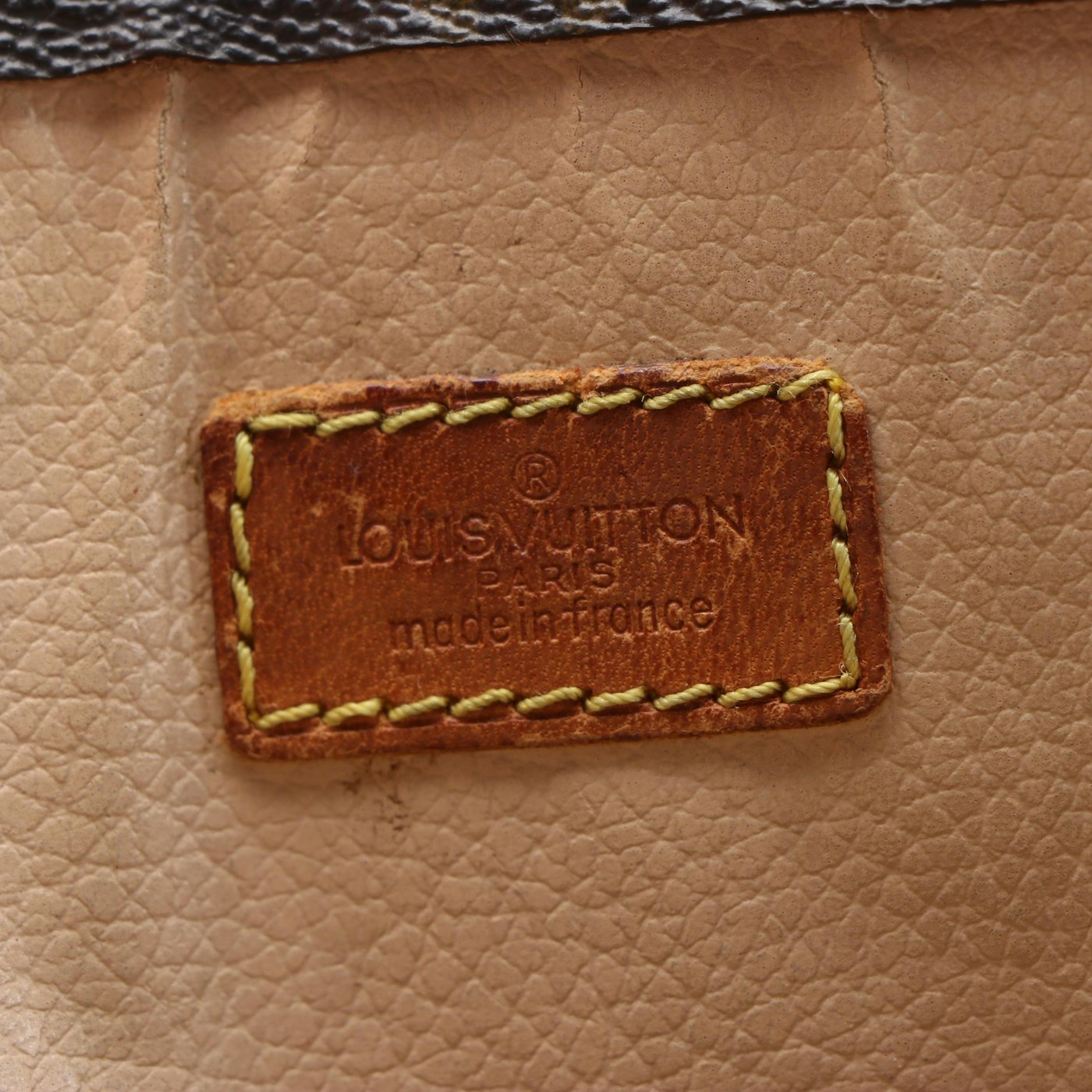 Refurbished Louis Vuitton Sac Plat in Monogram Canvas and Leather, 1988 Vintage | EBTH