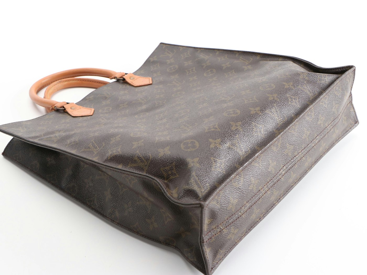 Refurbished Louis Vuitton Sac Plat in Monogram Canvas and Leather, 1988 Vintage | EBTH