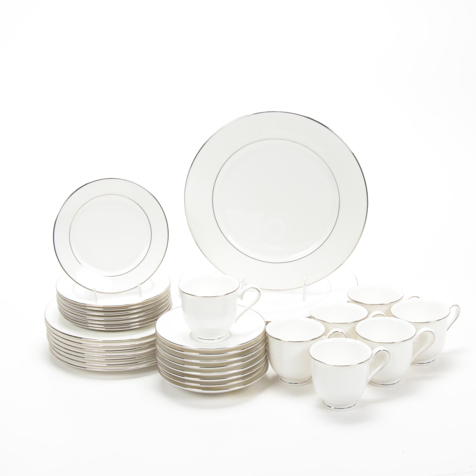 Lenox "Hannah Platinum" Bone China Dinnerware, 1997–2020 | EBTH