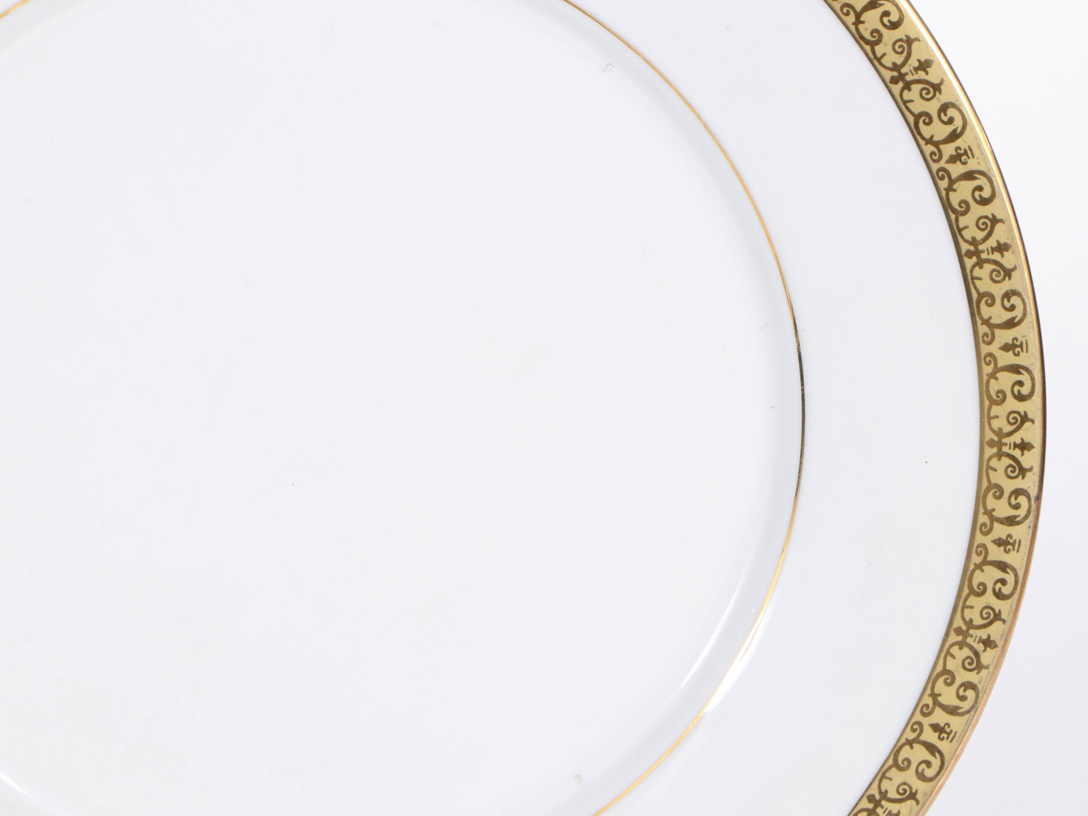 Royal Gallery "Gold Buffet" Dinner Plates, Late 20th Century EBTH