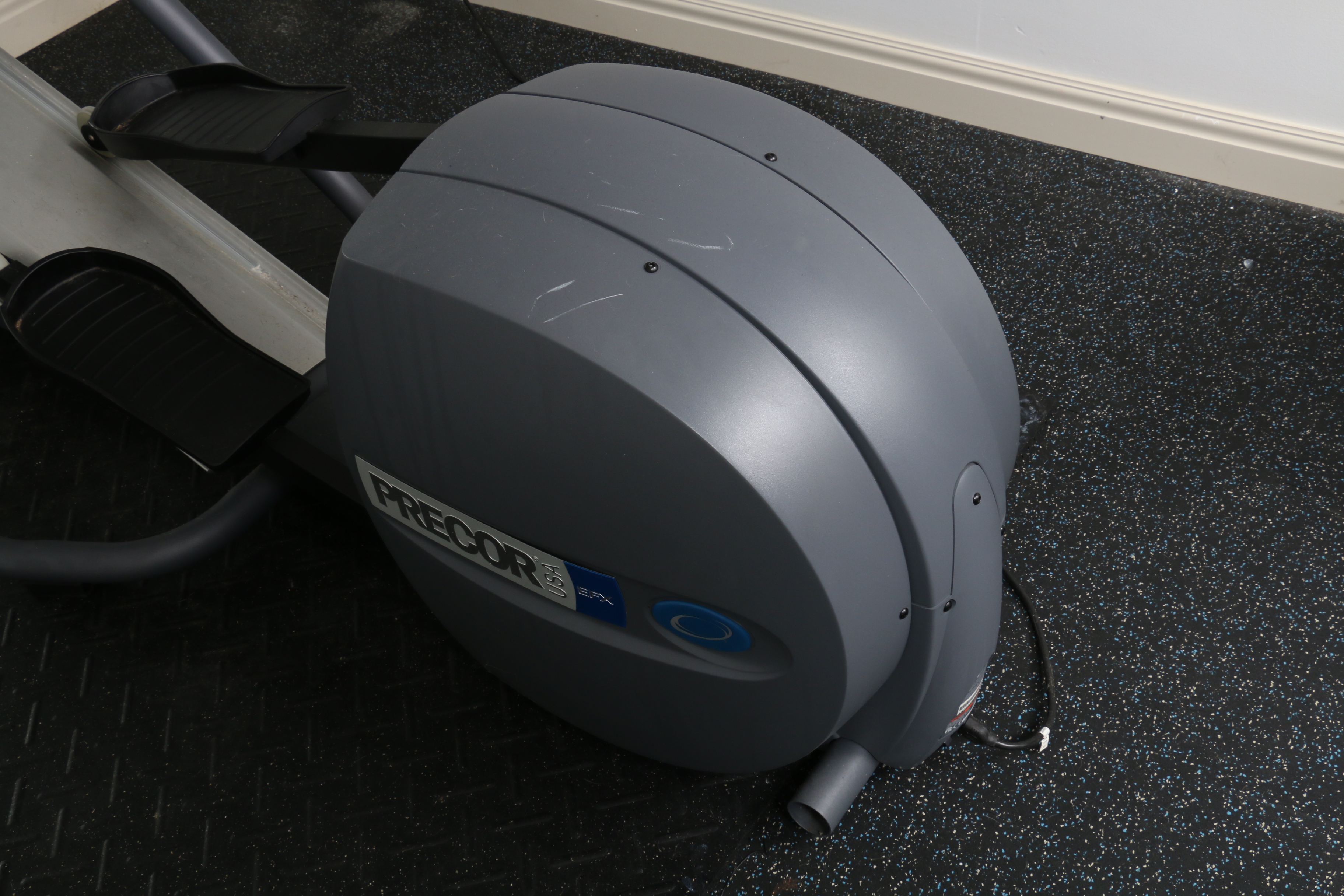 Precor EFX 5.23 Elliptical Trainer EBTH