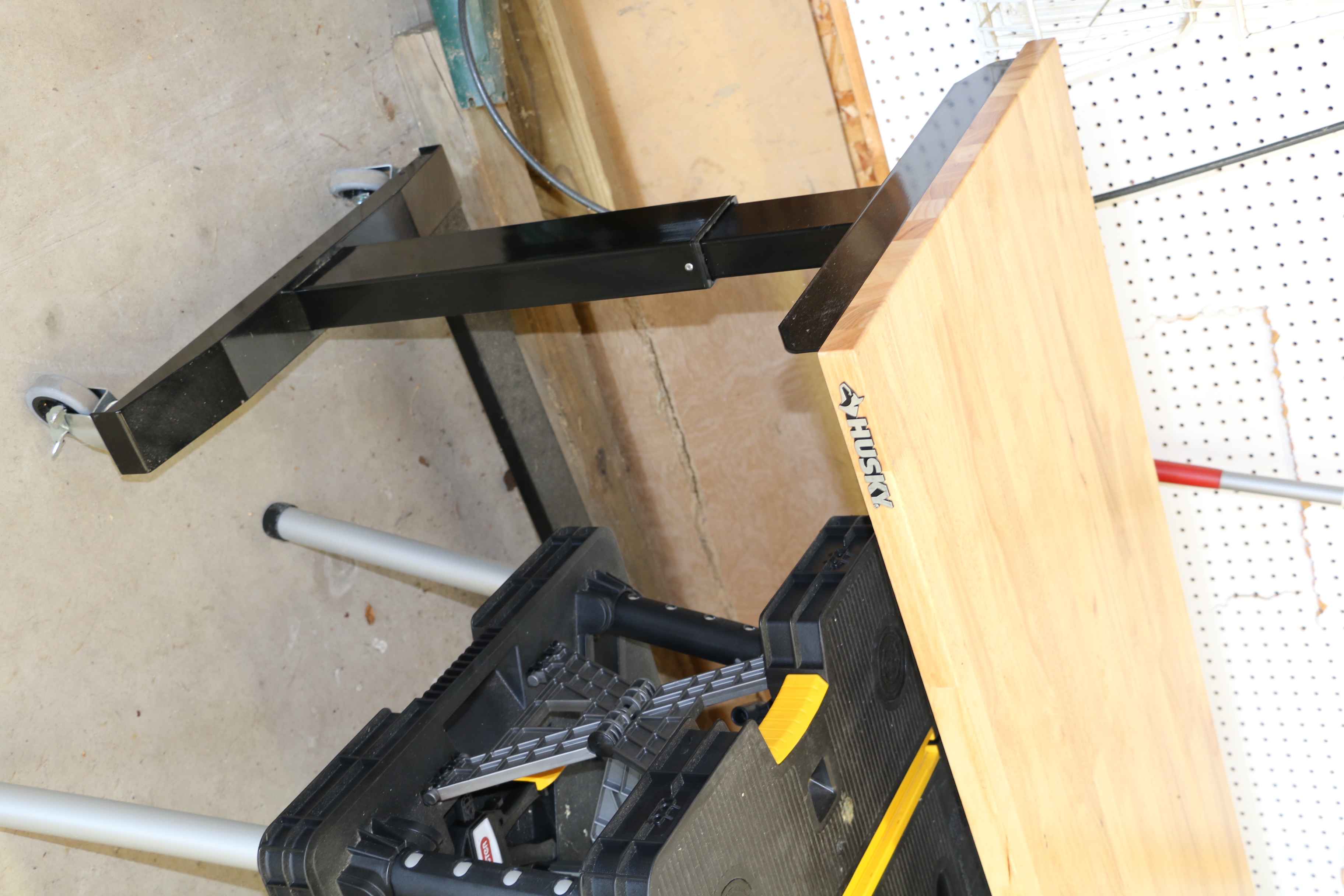 Husky Adjustable Workbench and Keter Folding Work Table EBTH