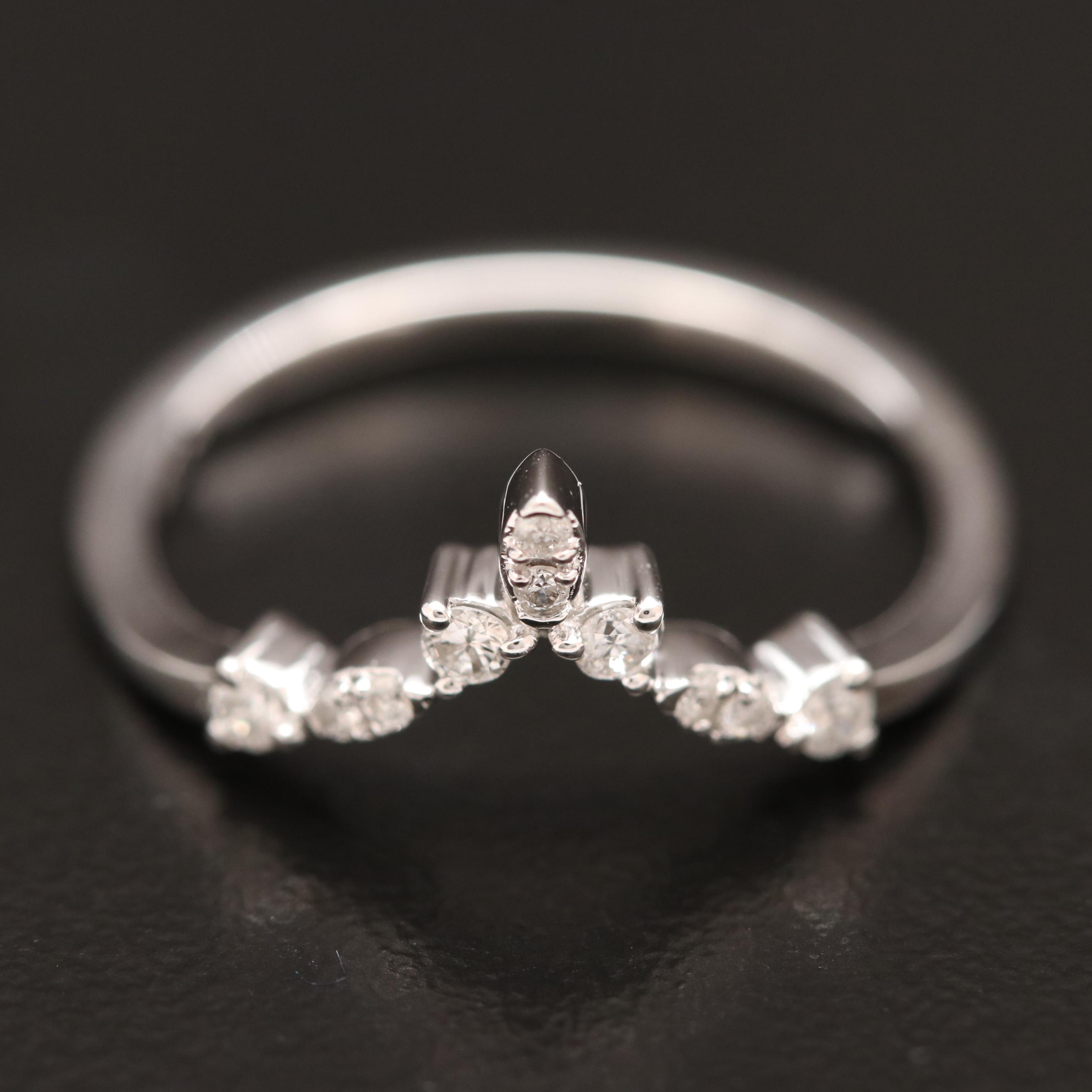 14K Diamond Chevron Shadow Band | EBTH
