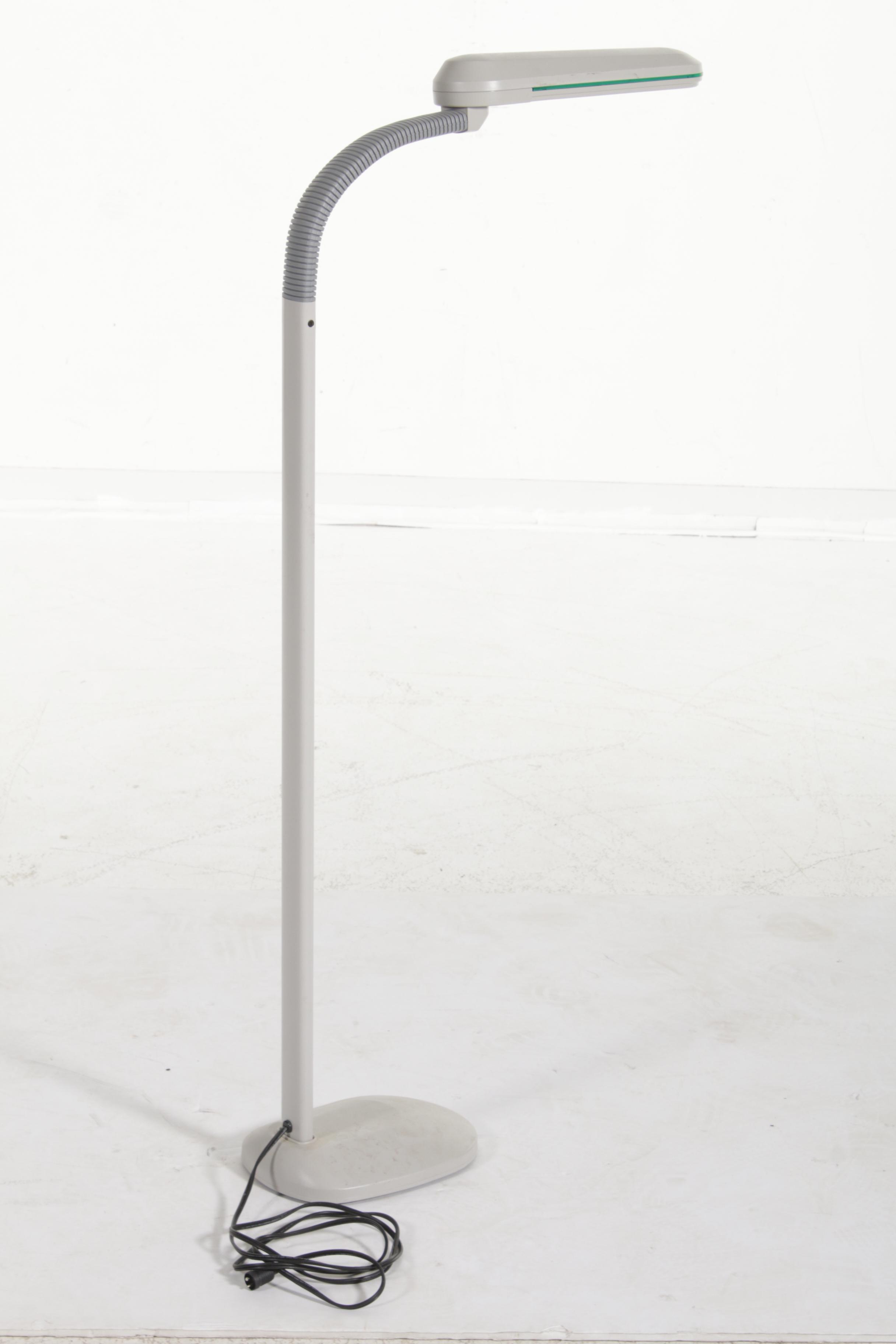 Ott-Lite TrueColor Daylight Illumination Floor Lamp | EBTH