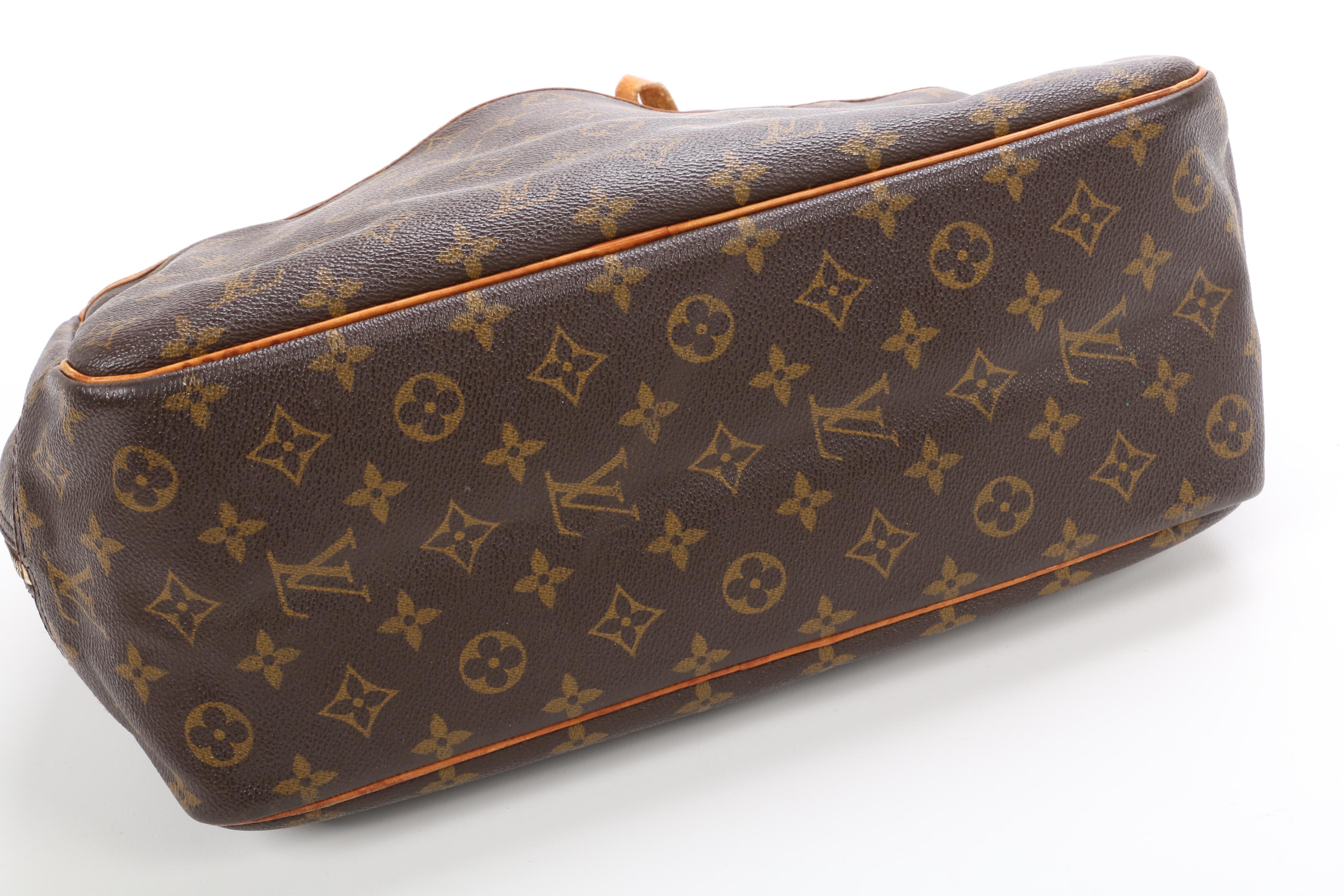 Louis Vuitton Deauville Travel Bag in Monogram Canvas and Vachetta