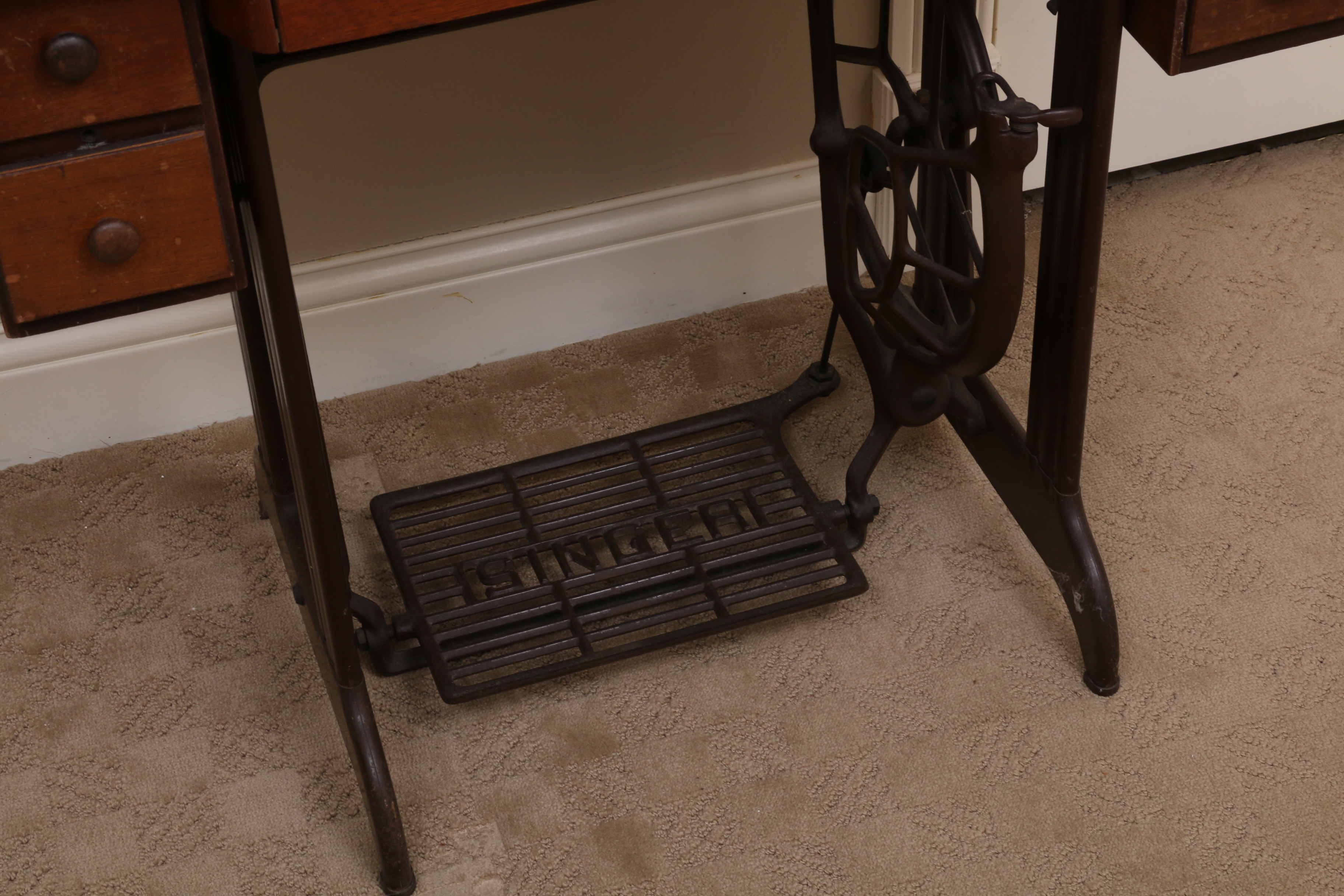 Oak and Cast Iron Singer Sewing Machine and Table, 1937 EBTH