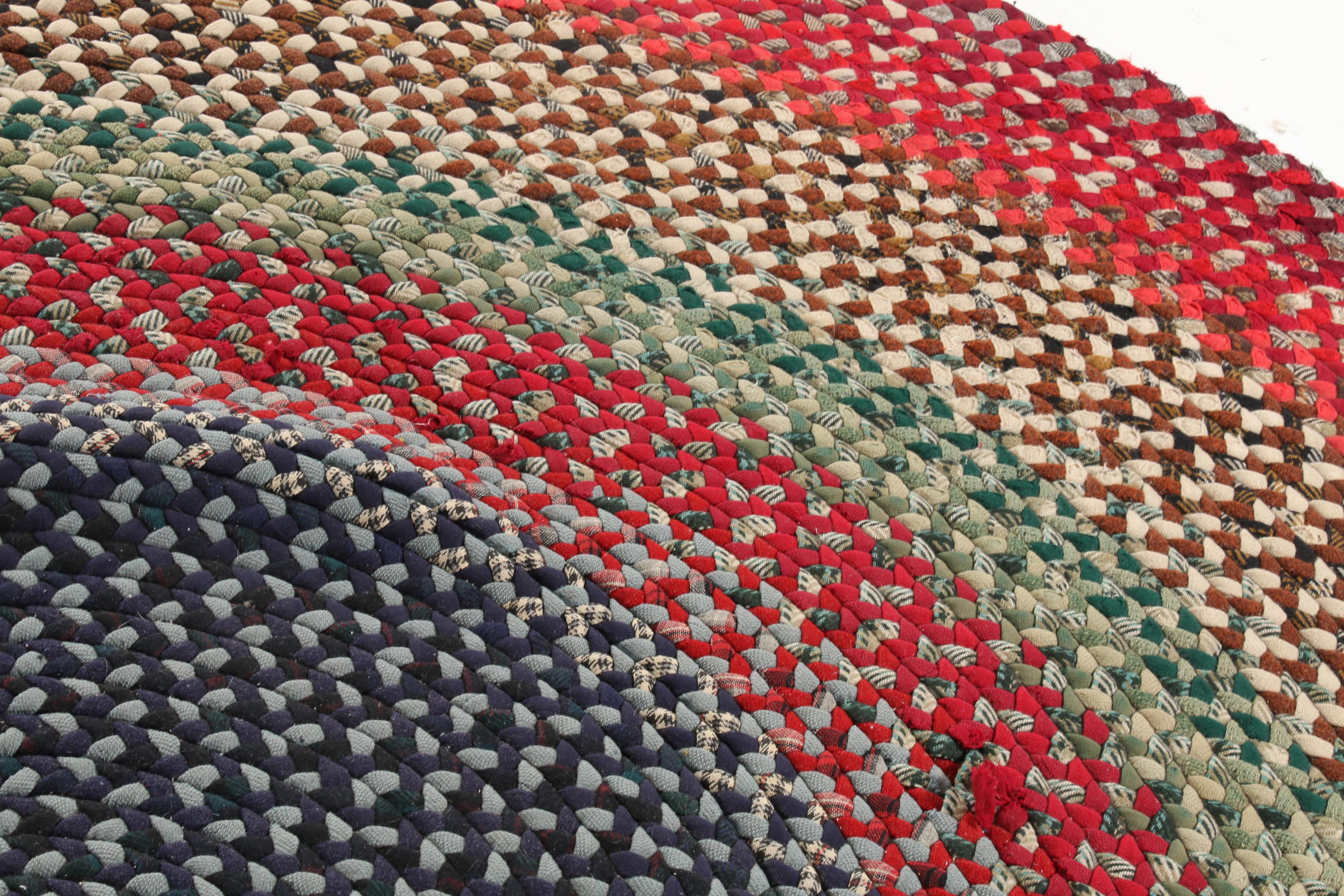 7'7 Round Handwoven Braided Rag Rug, 1950s | EBTH