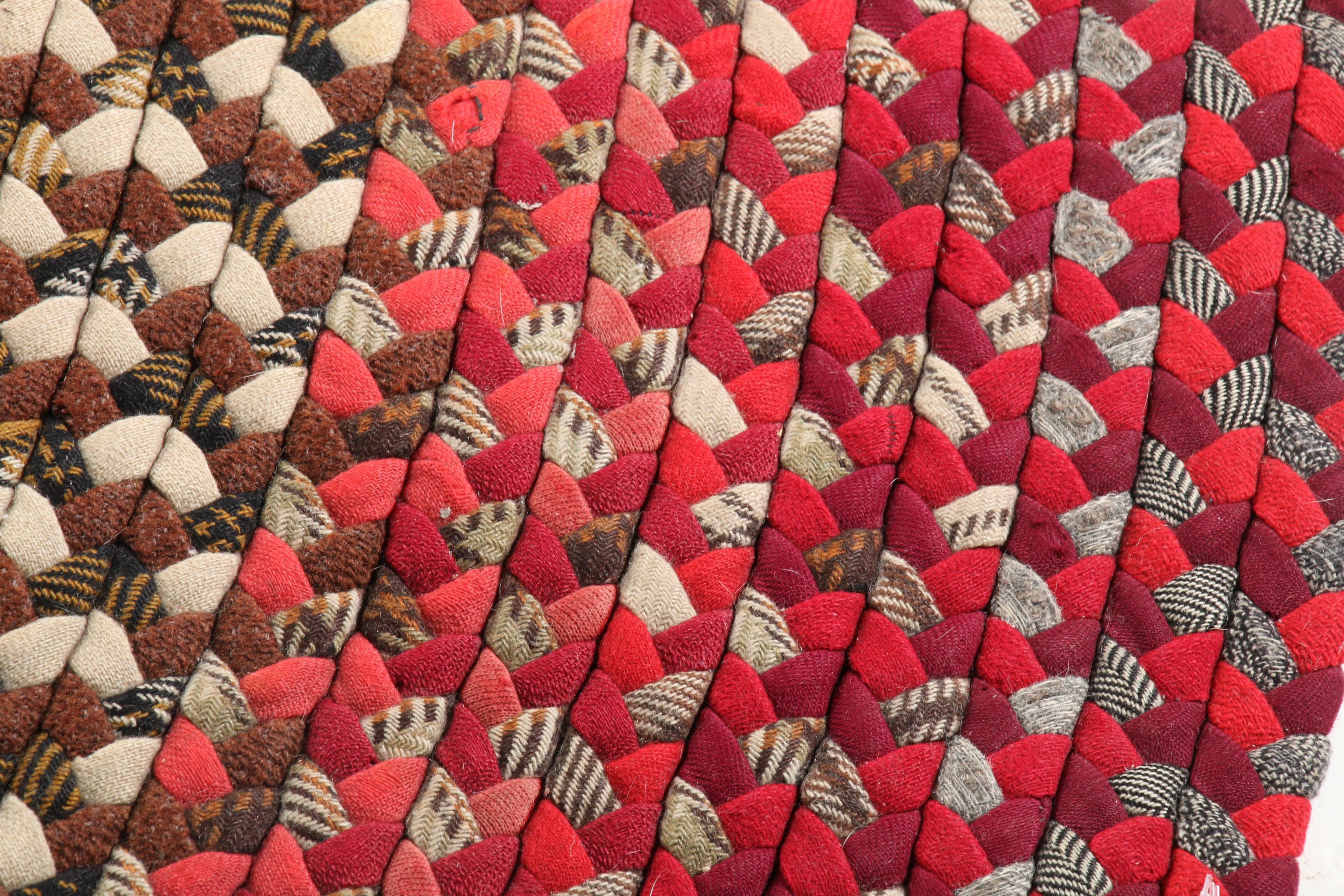 7'7 Round Handwoven Braided Rag Rug, 1950s | EBTH