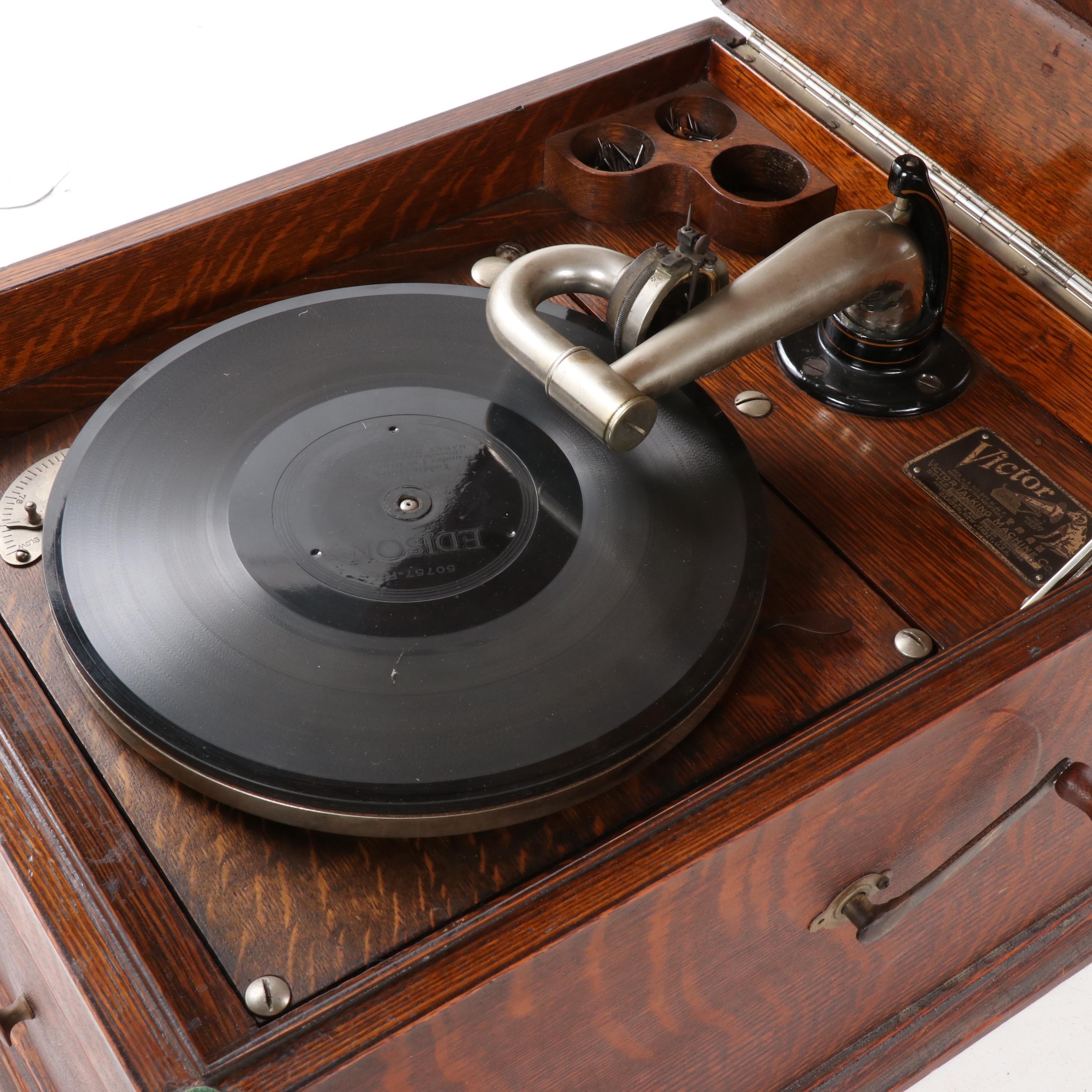 Victrola Victor Talking Machine Hand Crank Record Player EBTH