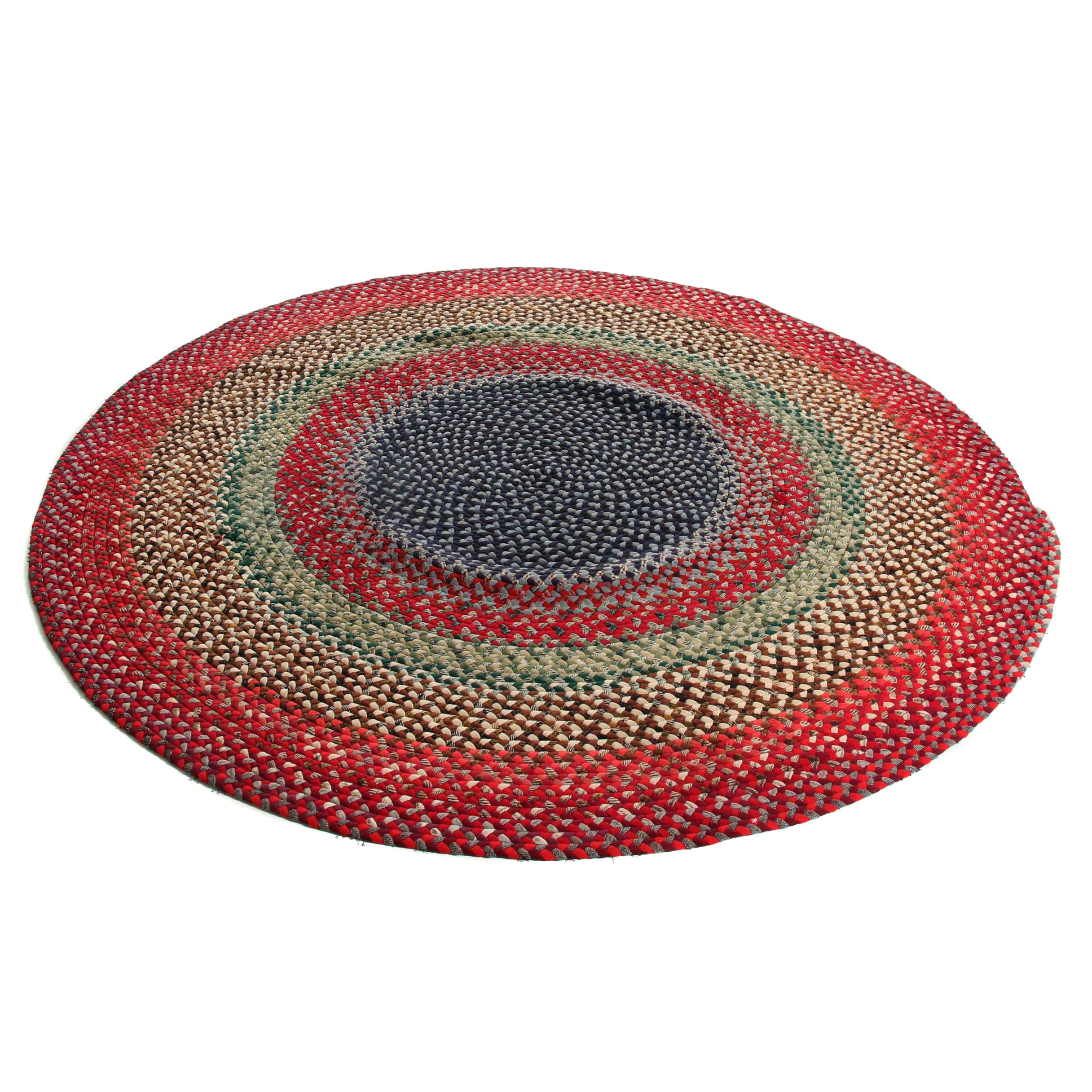 7'7 Round Handwoven Braided Rag Rug, 1950s | EBTH