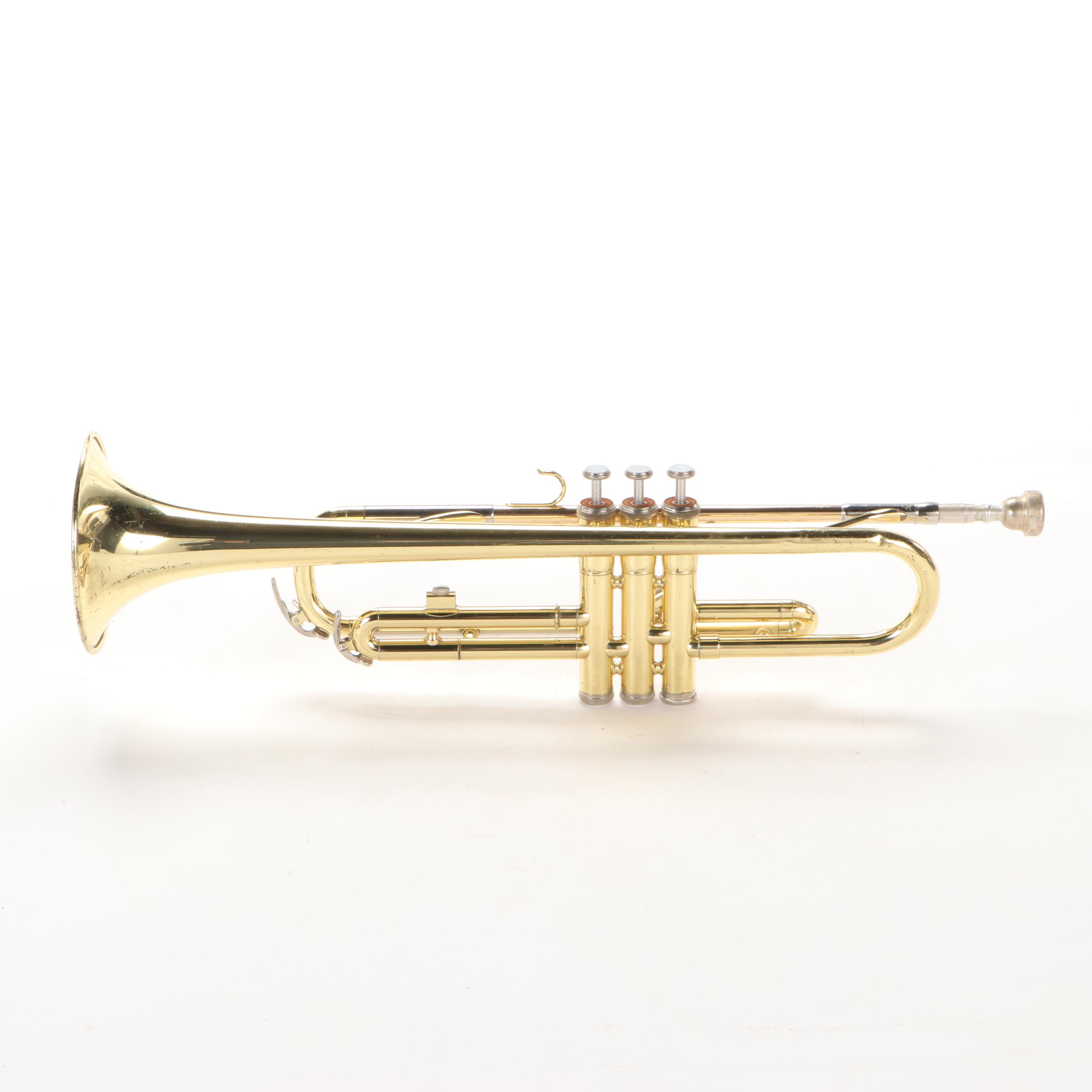 Yamaha YTR2320 Bb Trumpet With Bach 7C Mouthpiece EBTH