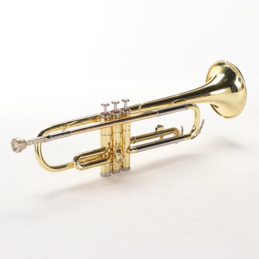Yamaha YTR-2320 Bb Trumpet With Bach 7C Mouthpiece | EBTH
