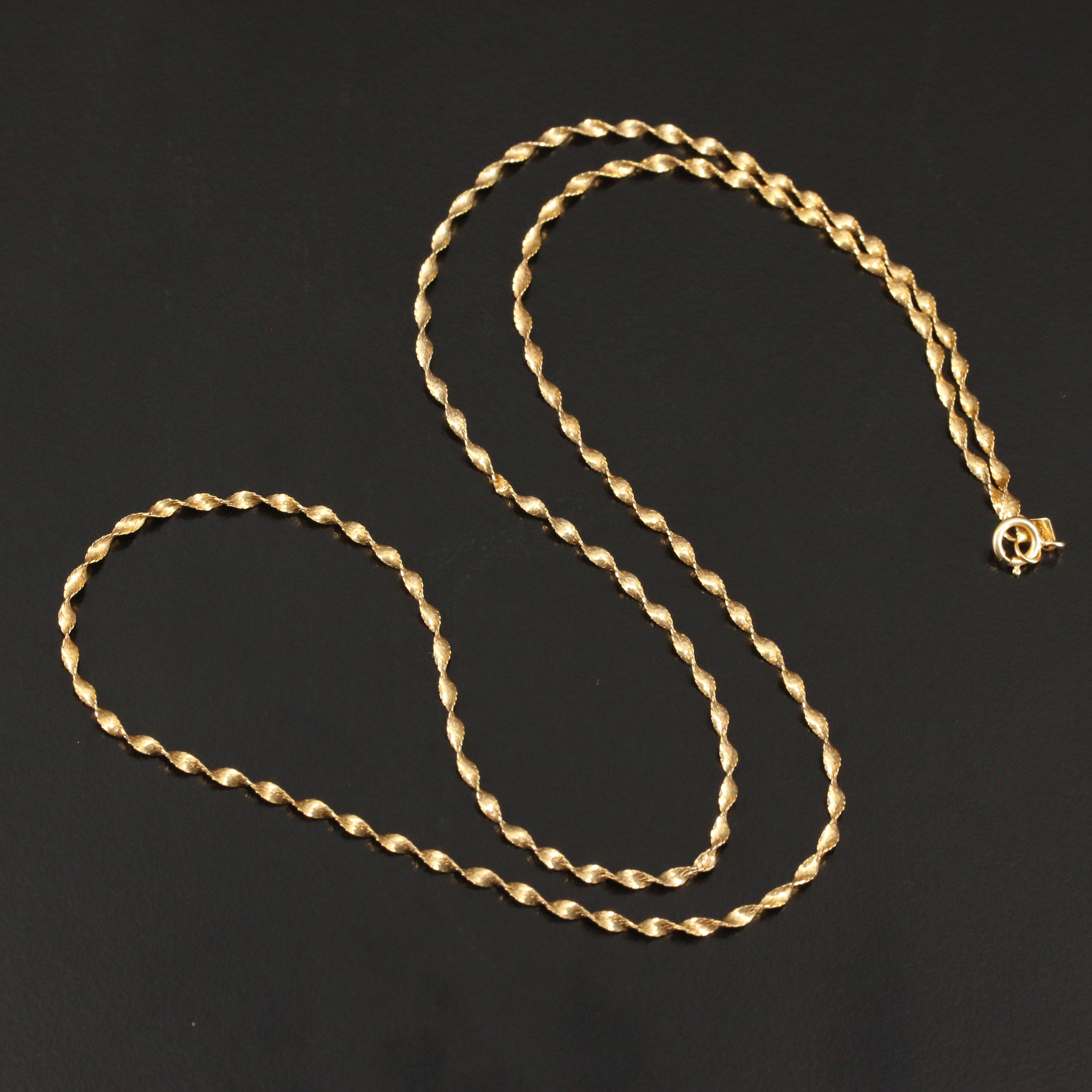 14K Gold Twisted Herringbone Link Chain Necklace EBTH