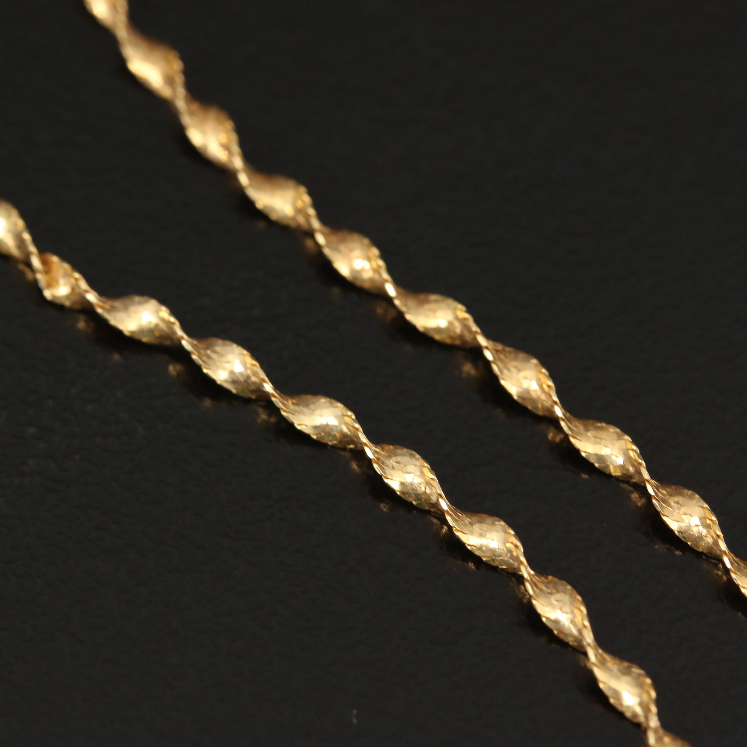 14K Gold Twisted Herringbone Link Chain Necklace EBTH