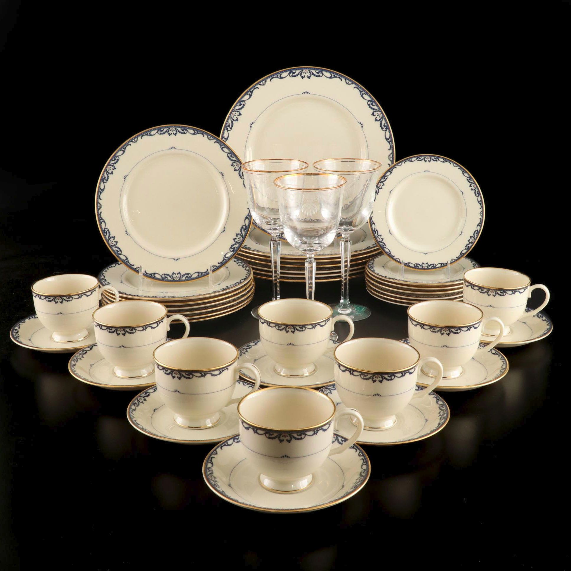 Lenox "Liberty" Porcelain Dinnerware, Mid to Late 20th Century EBTH