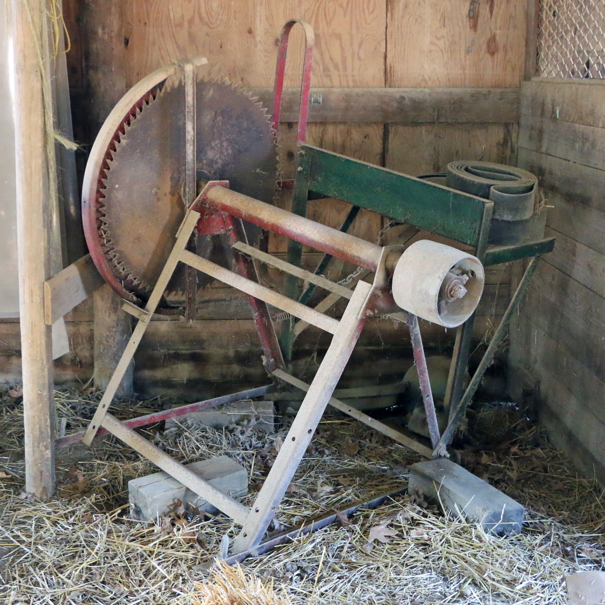 Belt Driven Crosscut Cordwood Saw EBTH
