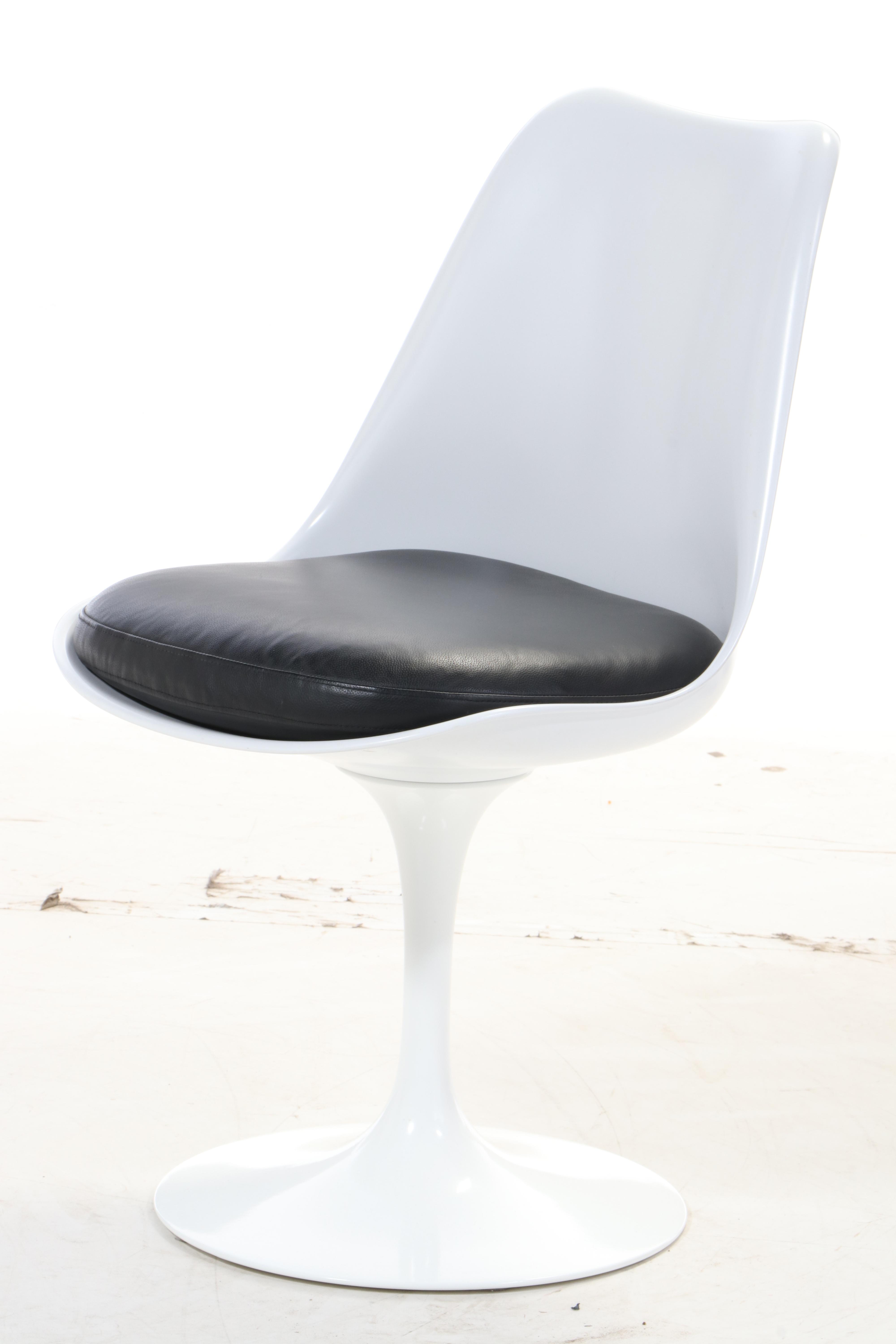 Knoll Saarinen "Tulip" Swivel Dining Chairs EBTH