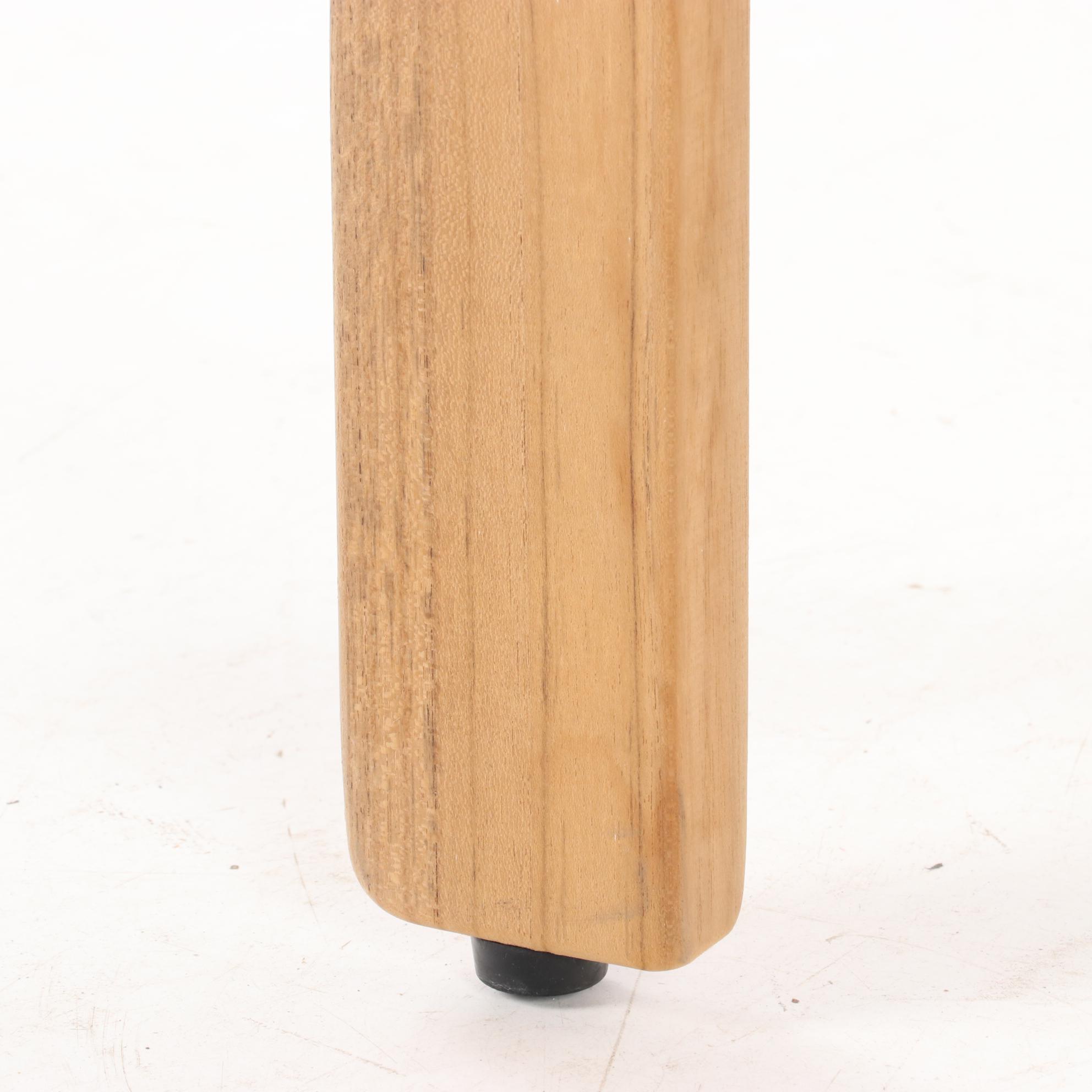 Frontgate "Resort" Collection Teak Corner Shower Seat with Basket EBTH