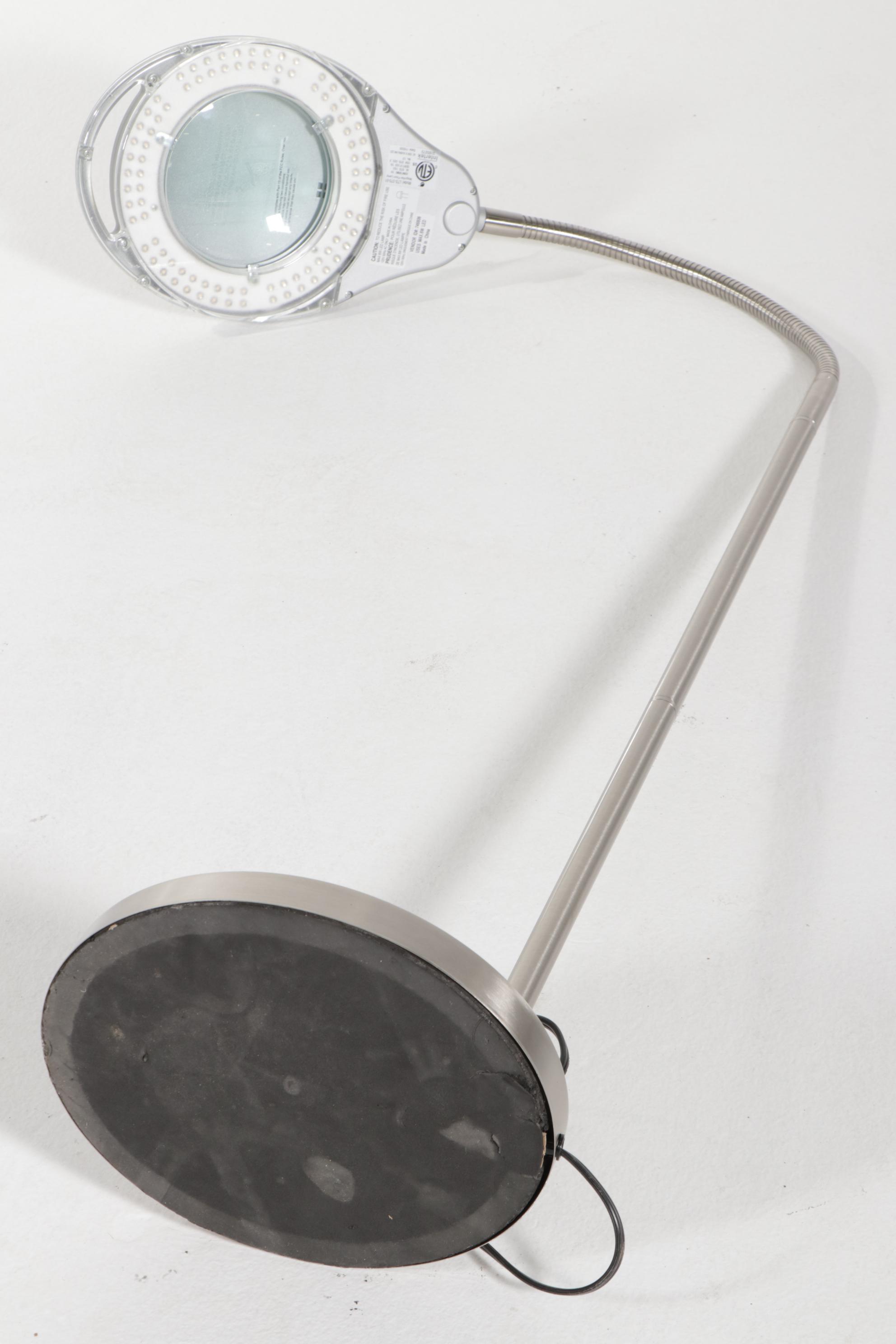 Intertek Magnifying Full Spectrum Light Task Lamp EBTH