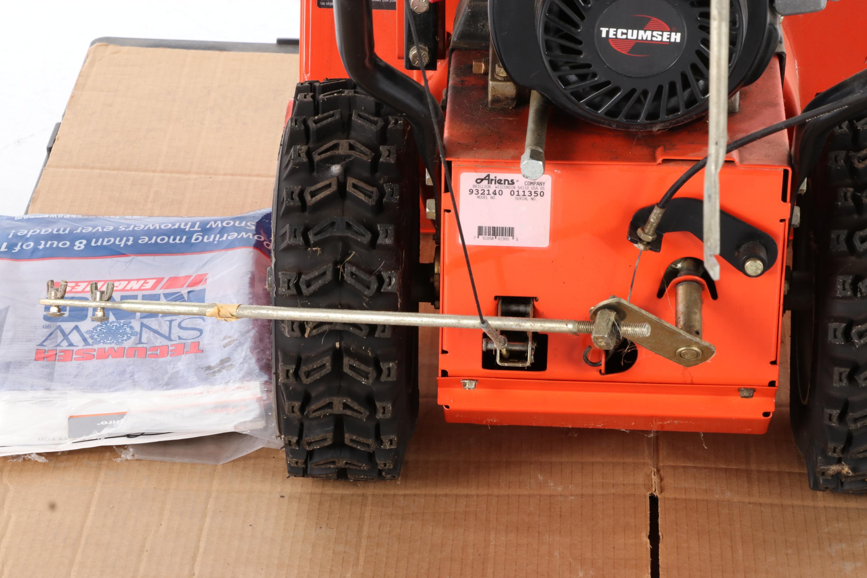 Ariens 5520 5.5 HP 2Stage Snow Thrower with Tecumseh Gas Powered