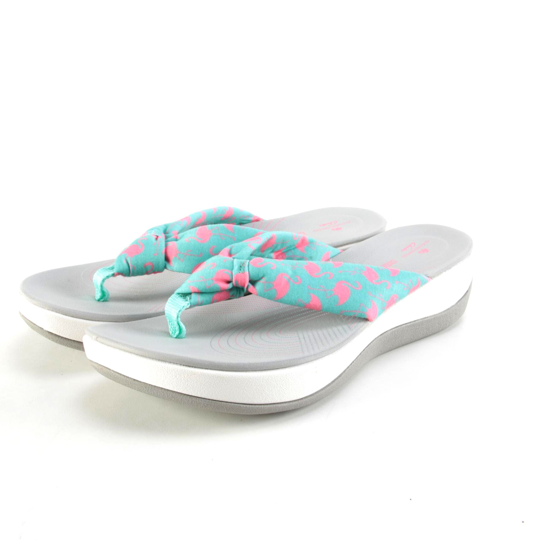 clarks flamingo flip flops