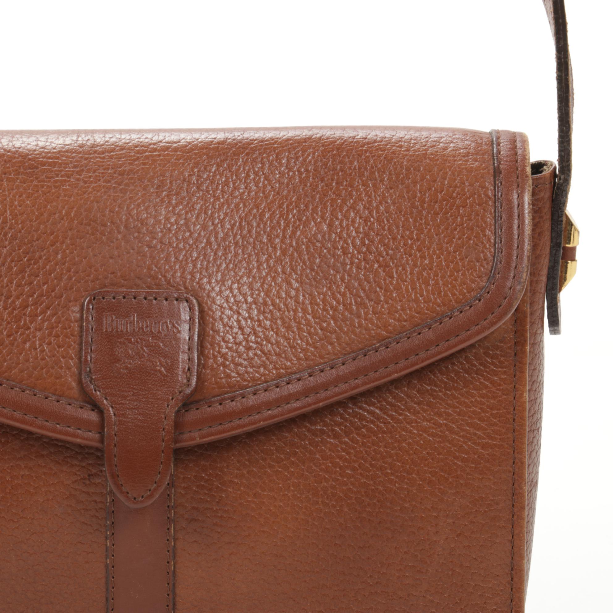 Burberrys Flap Front Crossbody Bag in Grained Brown Leather EBTH