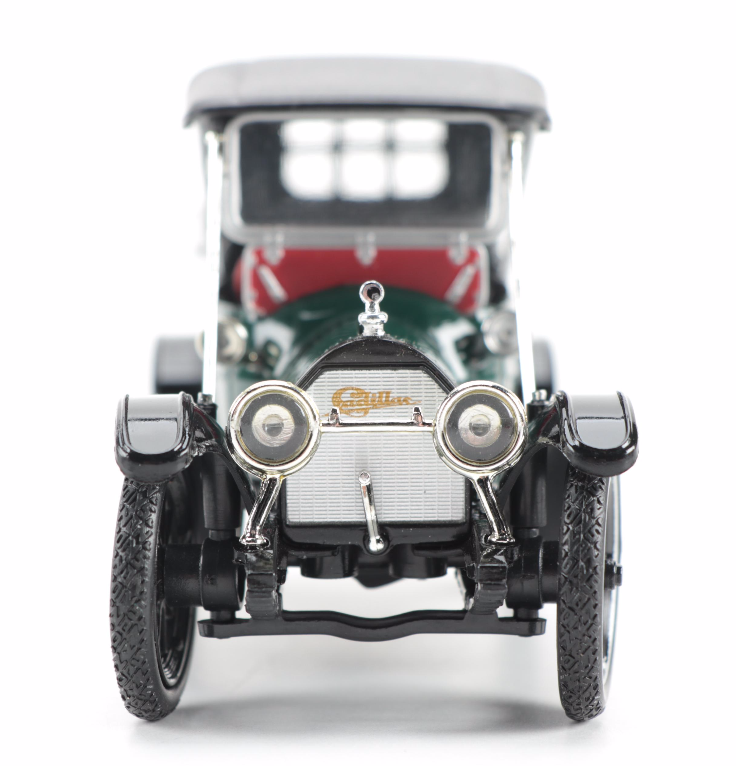 National Motor Museum Mint "Cadillac Classics" 132 Scale Diecast