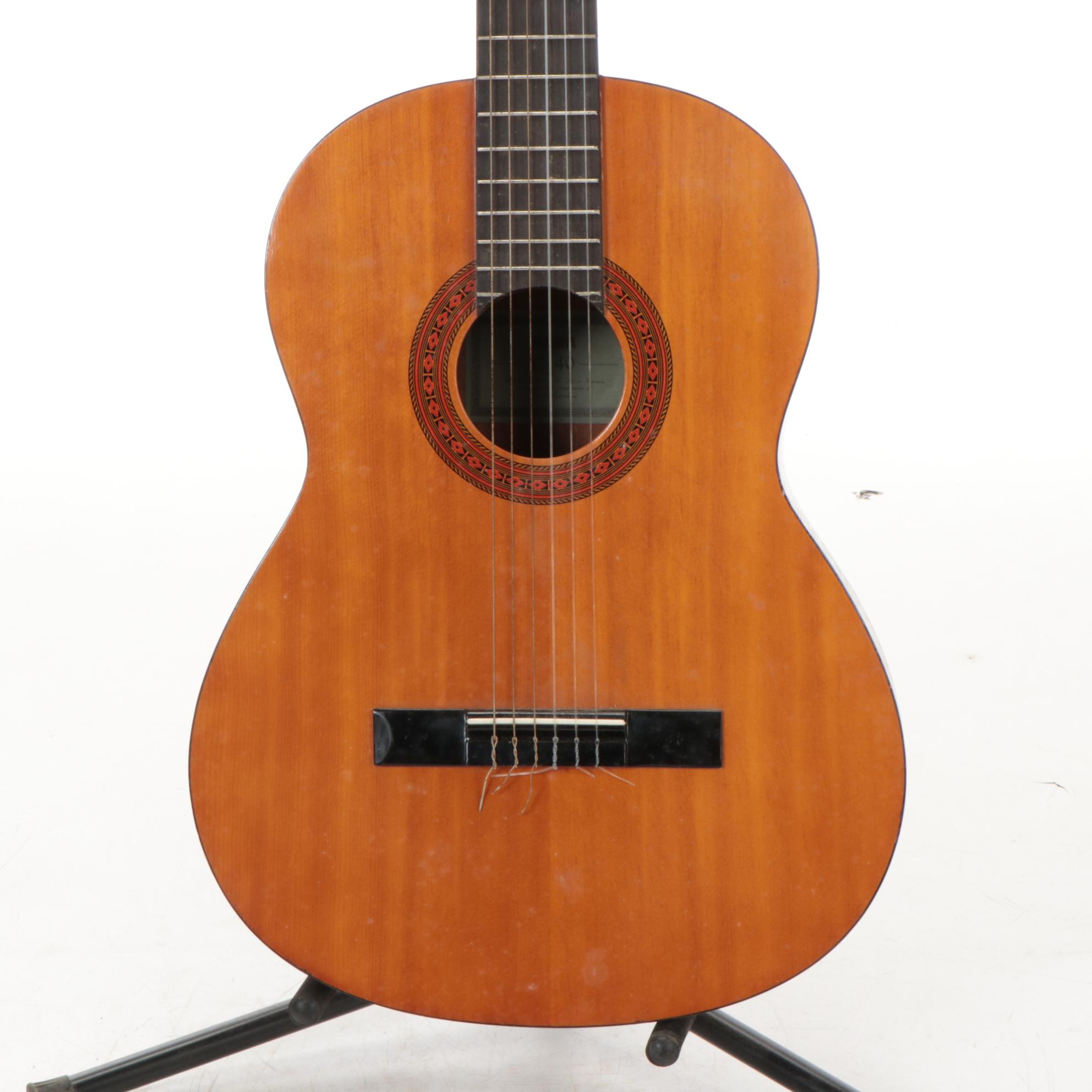 Yamaha Nylon String Acoustic Guitar with Case EBTH