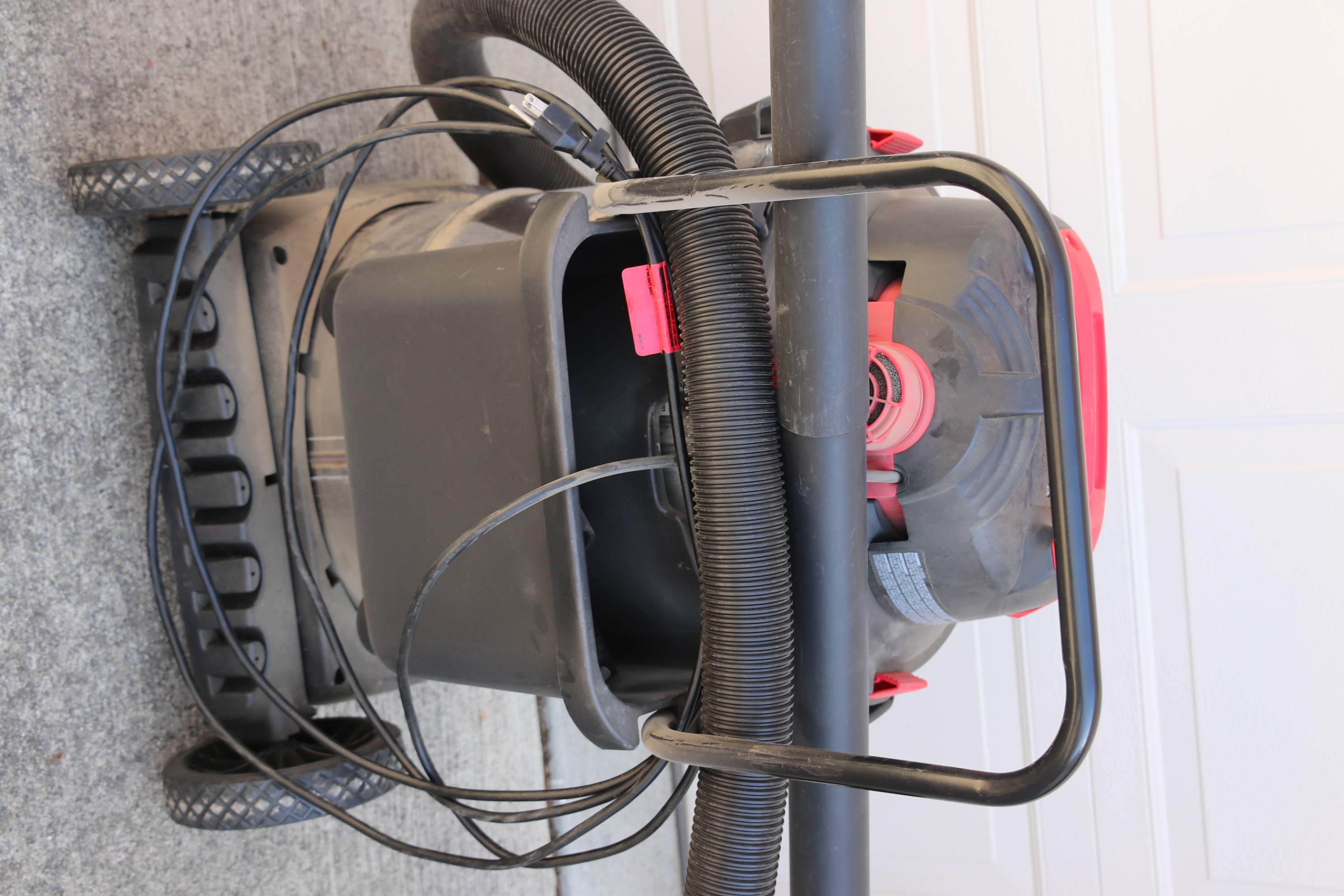 Shop Vac and STIHL Leafblowers EBTH