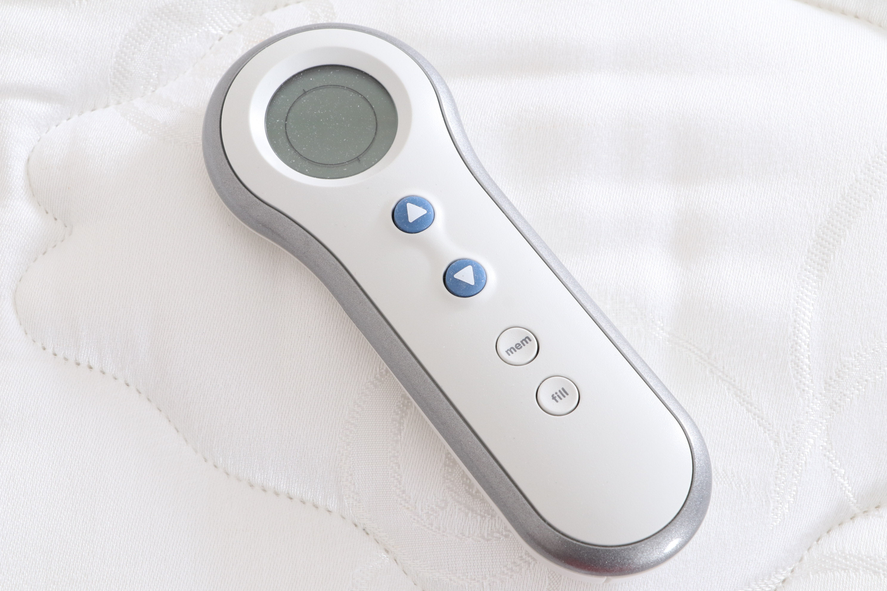 Sleep Number 5000 Model Twin Beds with Headboards EBTH