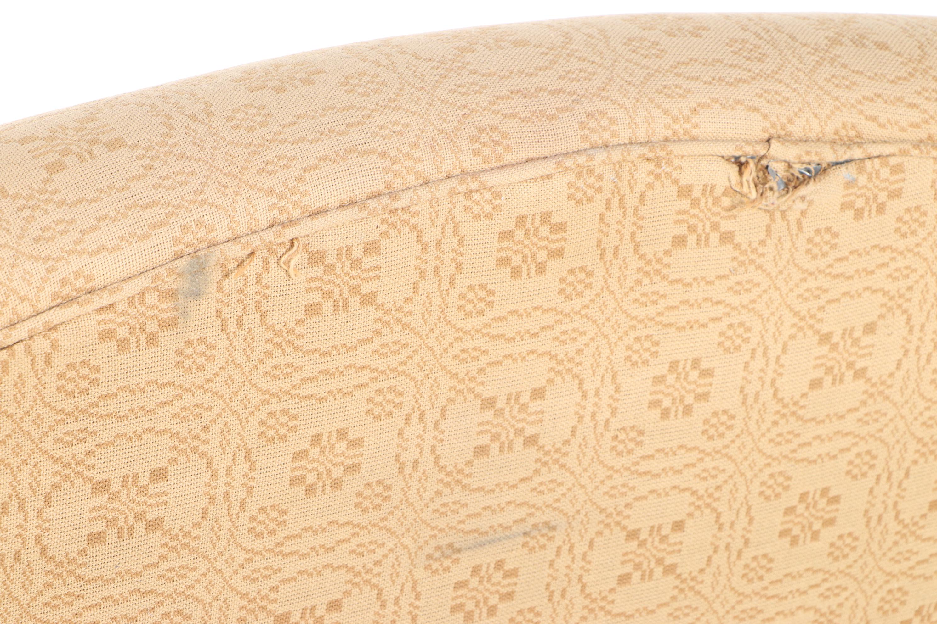 Johnston Benchworks Chippendale Style Camelback Settee, Late 20th