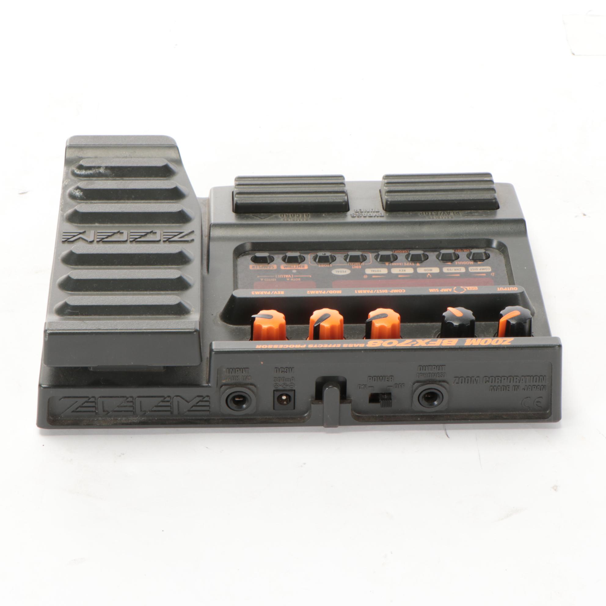 Peavey Max 110 Bass Amplifier with Zoom Effects Processor EBTH