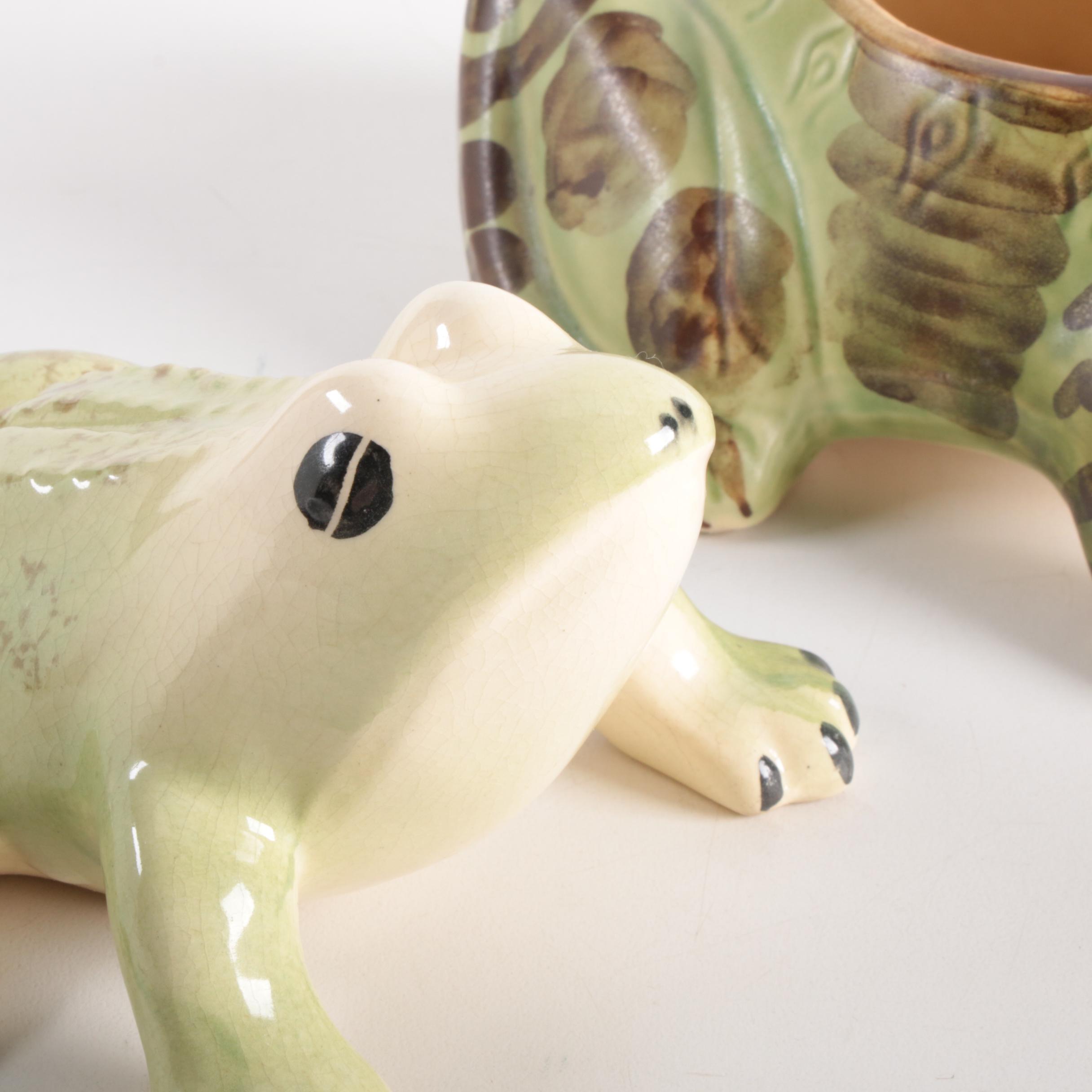 Brush McCoy Pottery Ceramic Frog Planter and Other Frog Figurine EBTH
