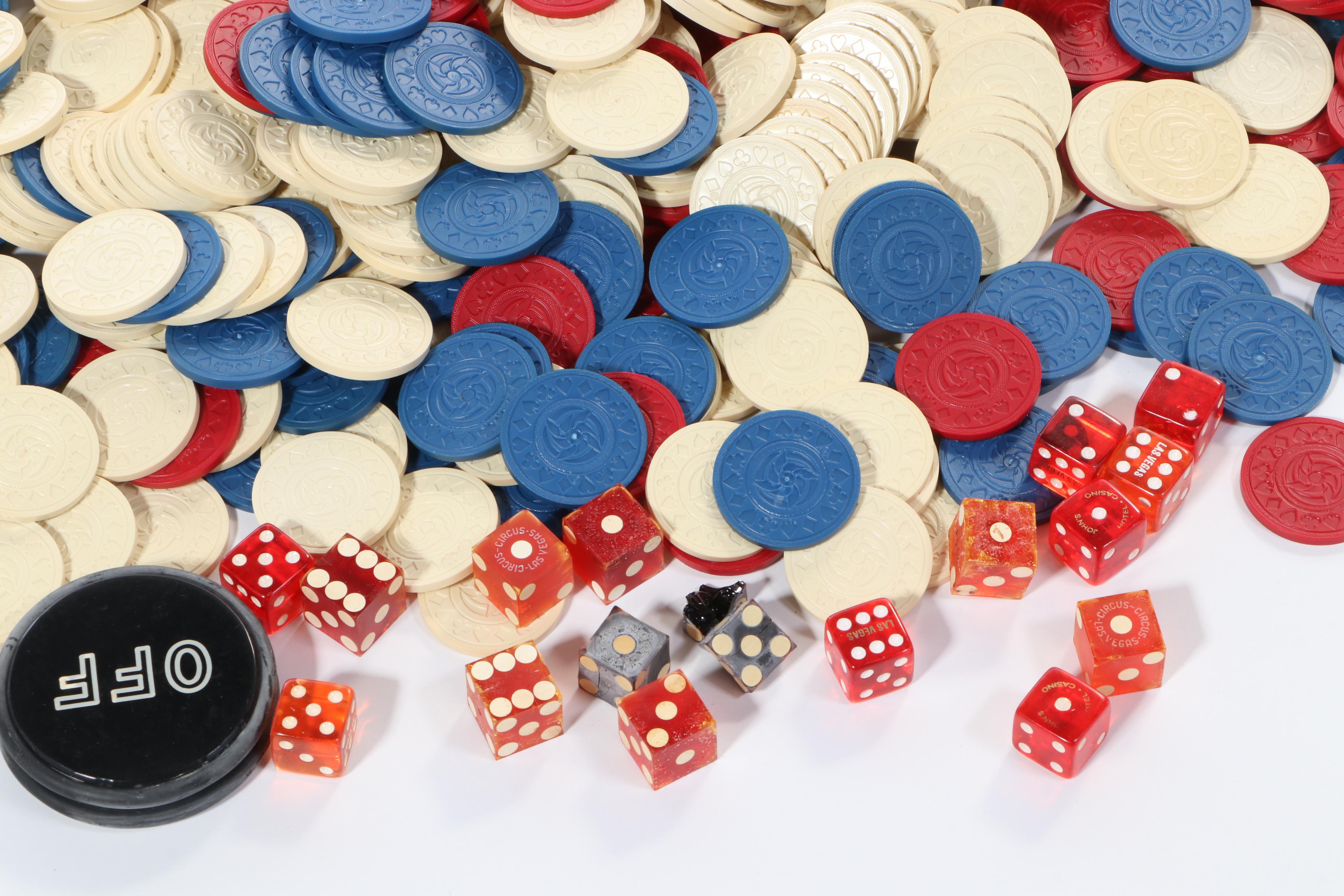 Exidy Walnut Glass Top Craps Games/Coffee Table, Mid to Late 20th