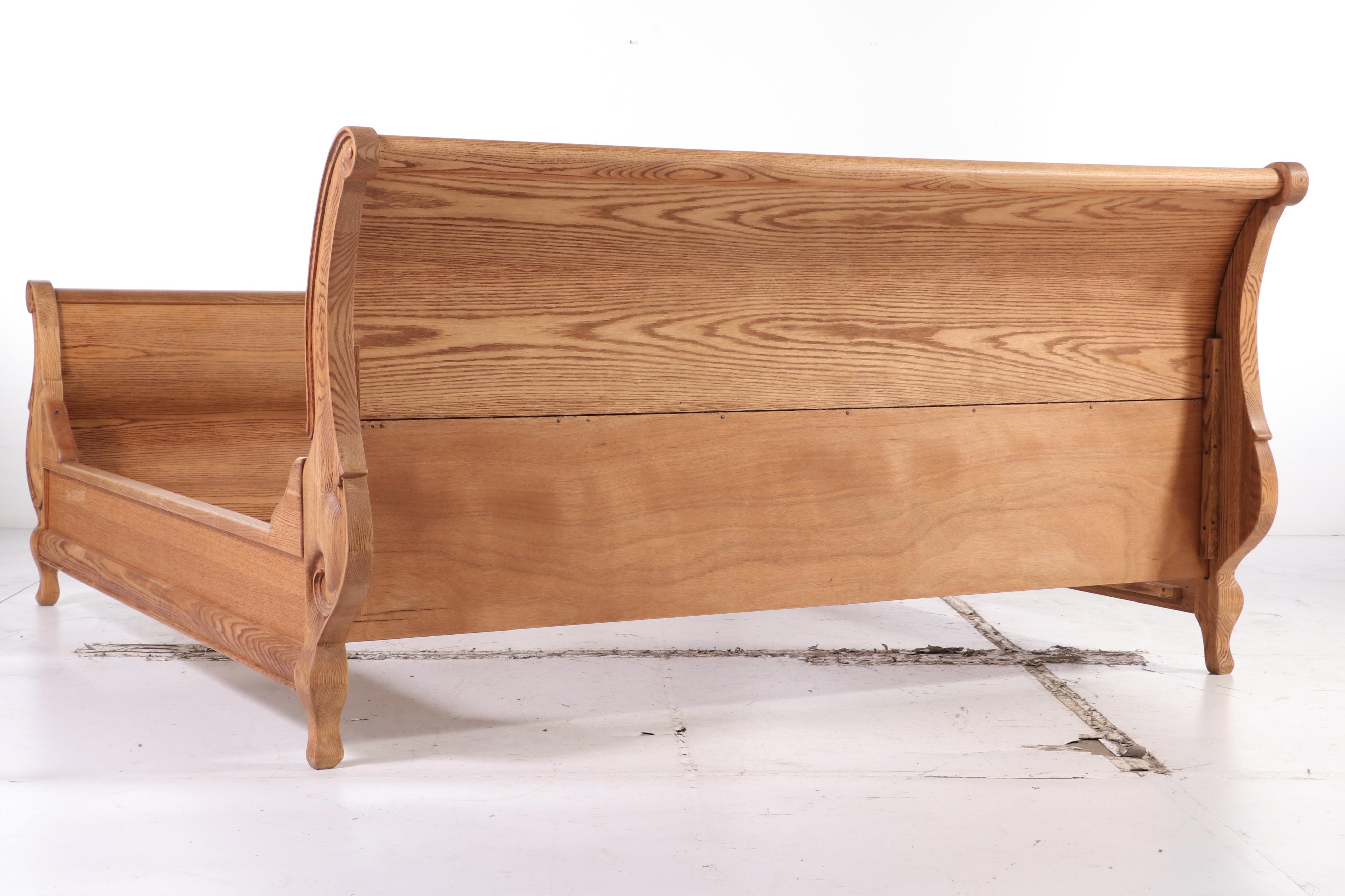 Oakwood Interiors "Versailles" Collection Oak King Size Sleigh Bed