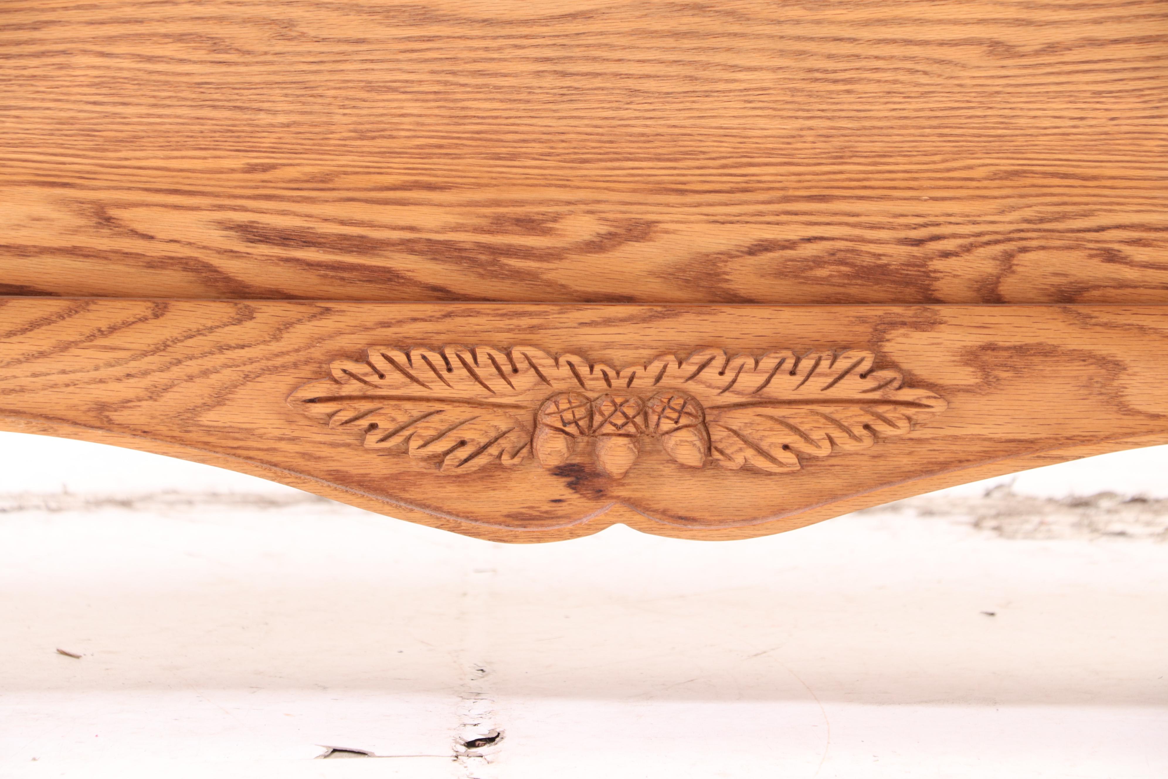 Oakwood Interiors "Versailles" Collection Oak King Size Sleigh Bed