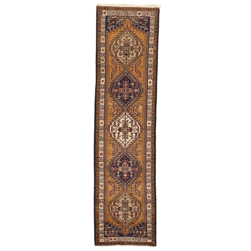2'6 x 9'8 Hand-Knotted Persian Sarab Carpet Runner