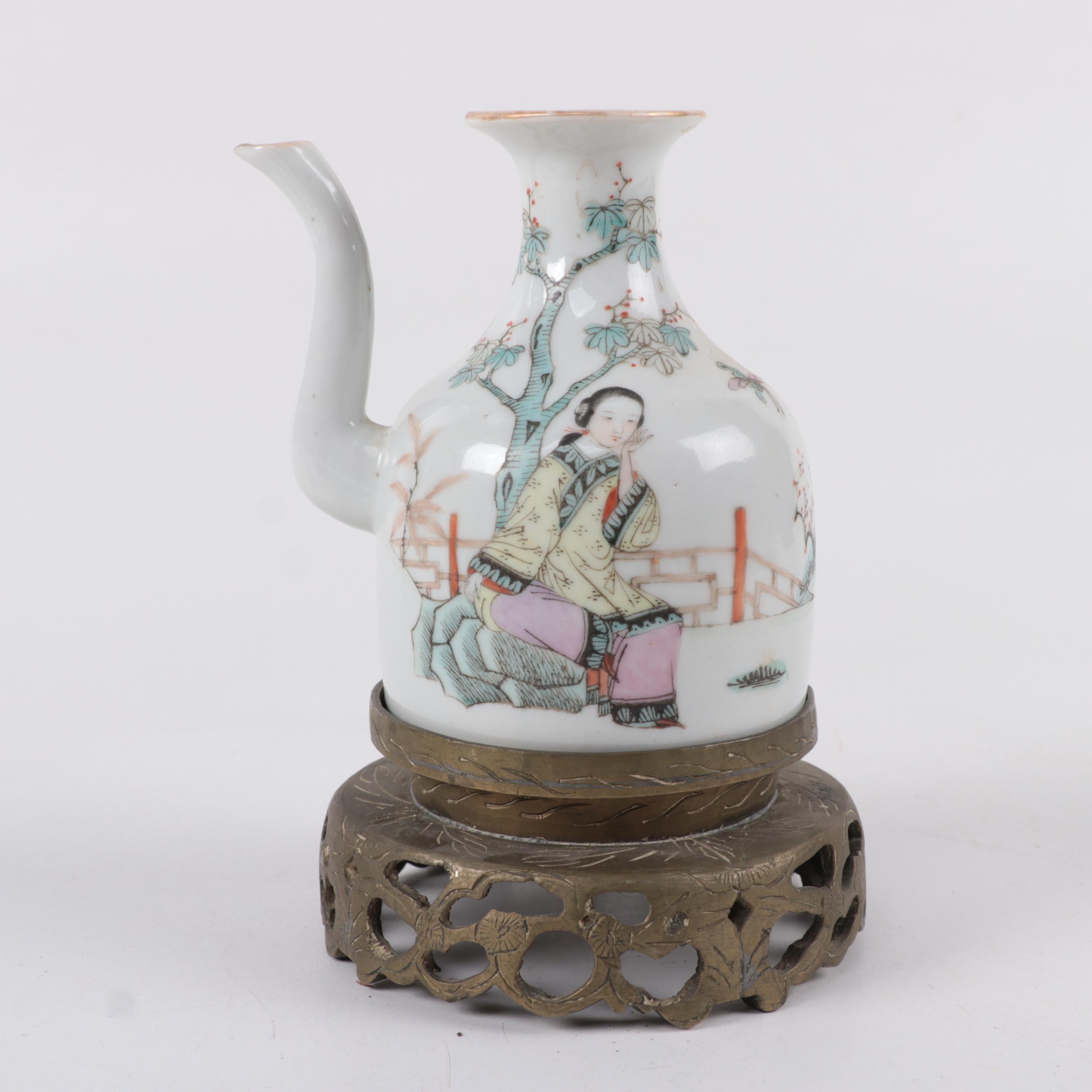 Chinese Da Qing Qianlong Nian Zhi Tea Set | EBTH