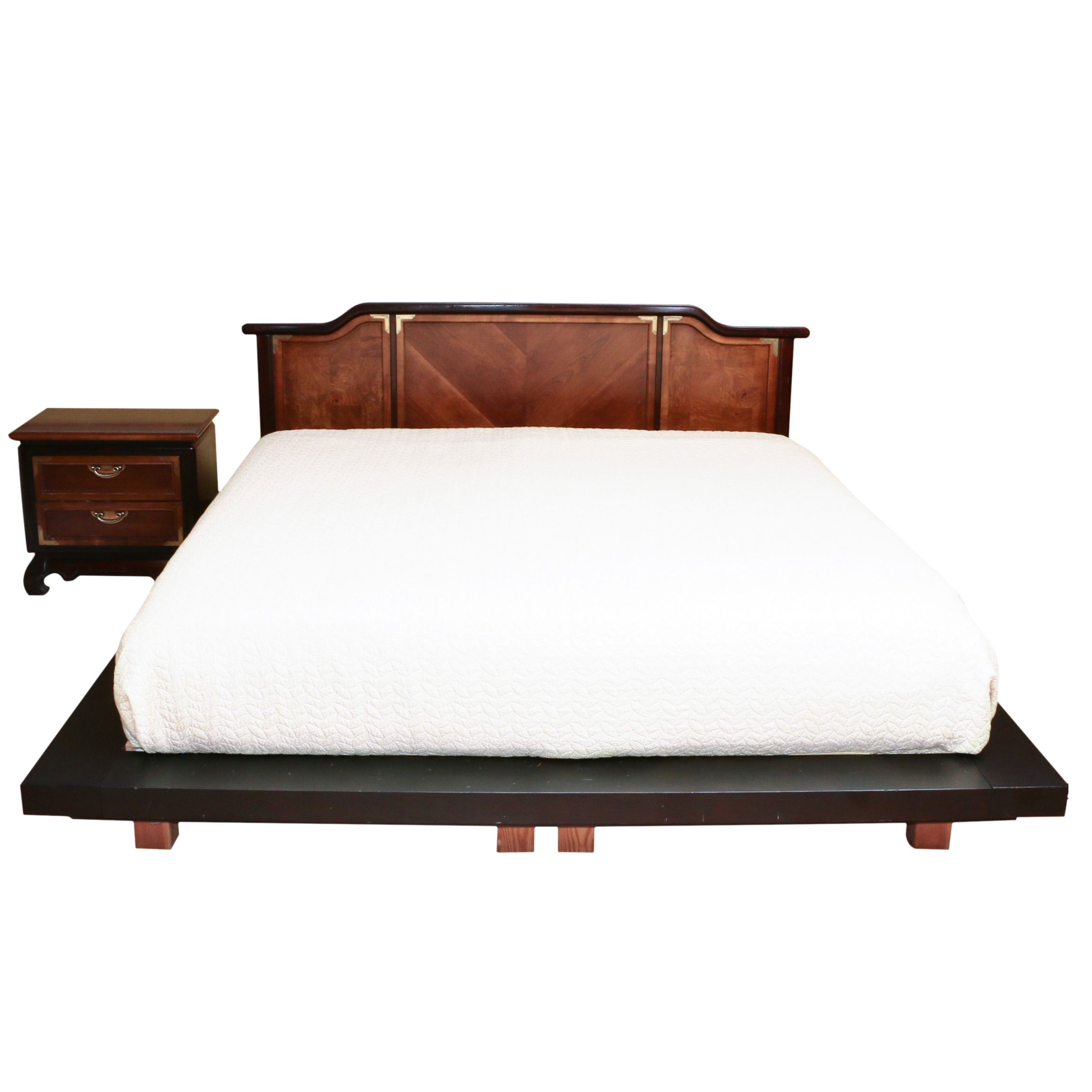 Broyhill Premier "Ming Dynasty" King Headboard with Platform and