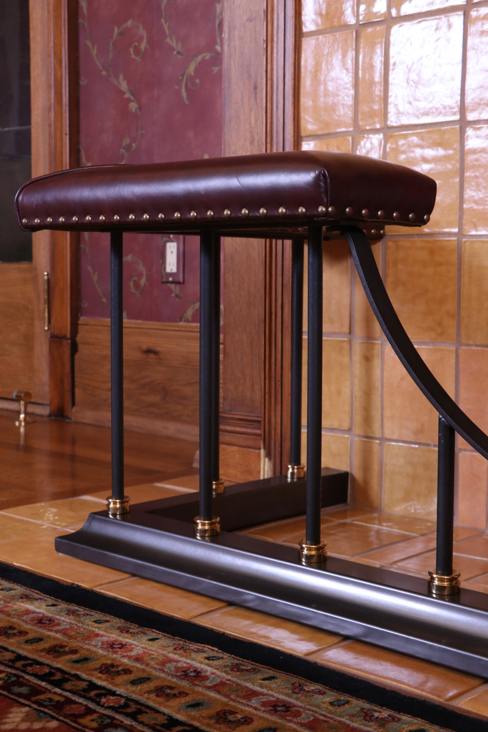 Iron Fireplace Hearth Bench With Vinyl Upholstery EBTH