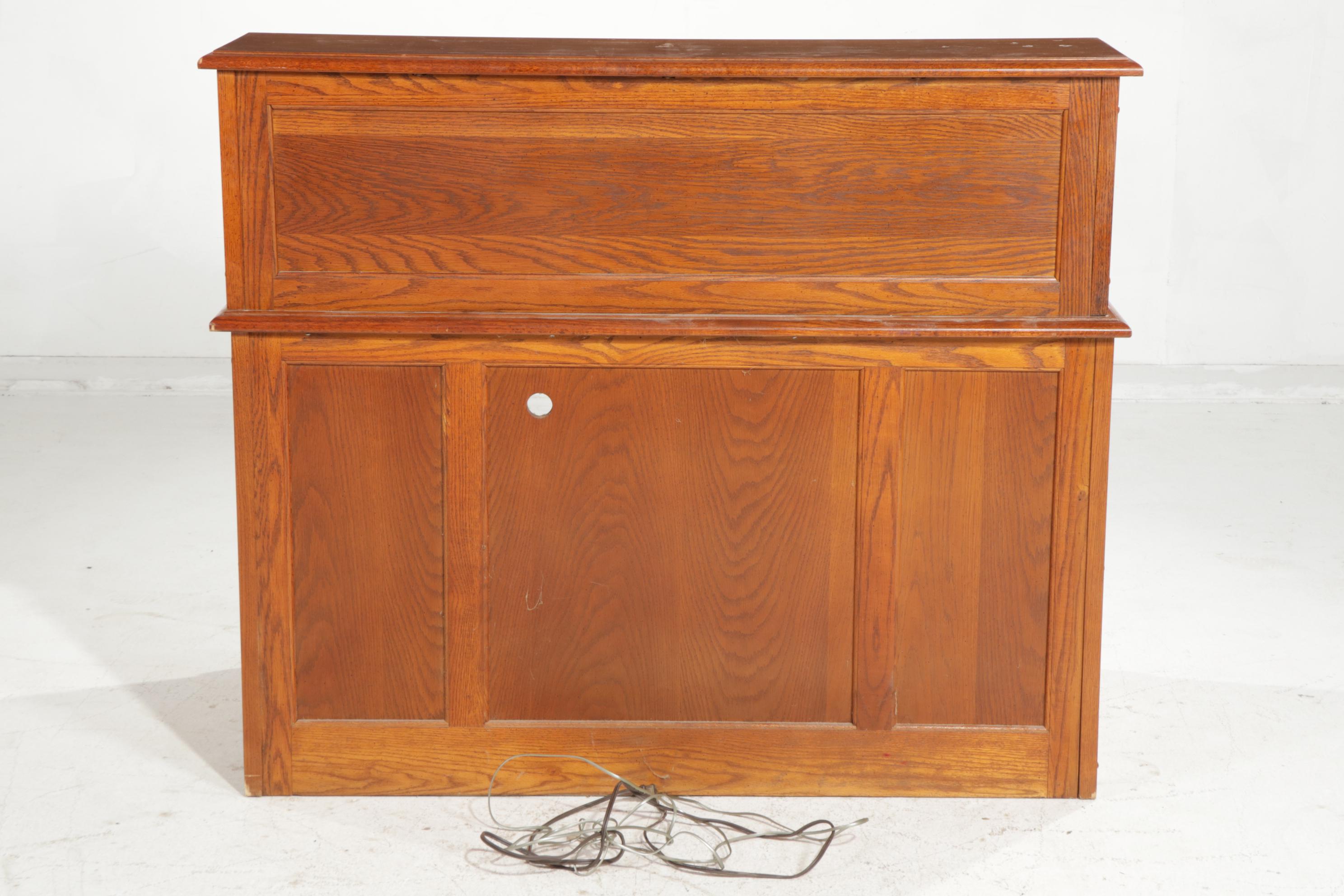Broyhill Victorian Style Oak RollTop Desk, Late 20th Century EBTH