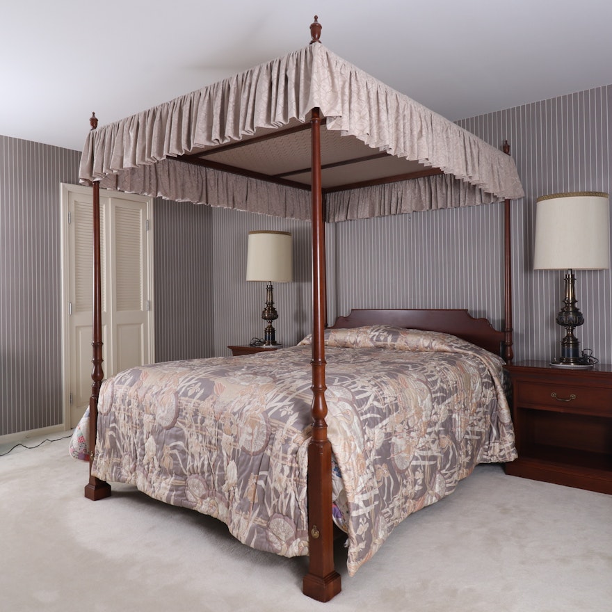 Chippendale Style Cherrywood Canopy Four-Post Queen Bed