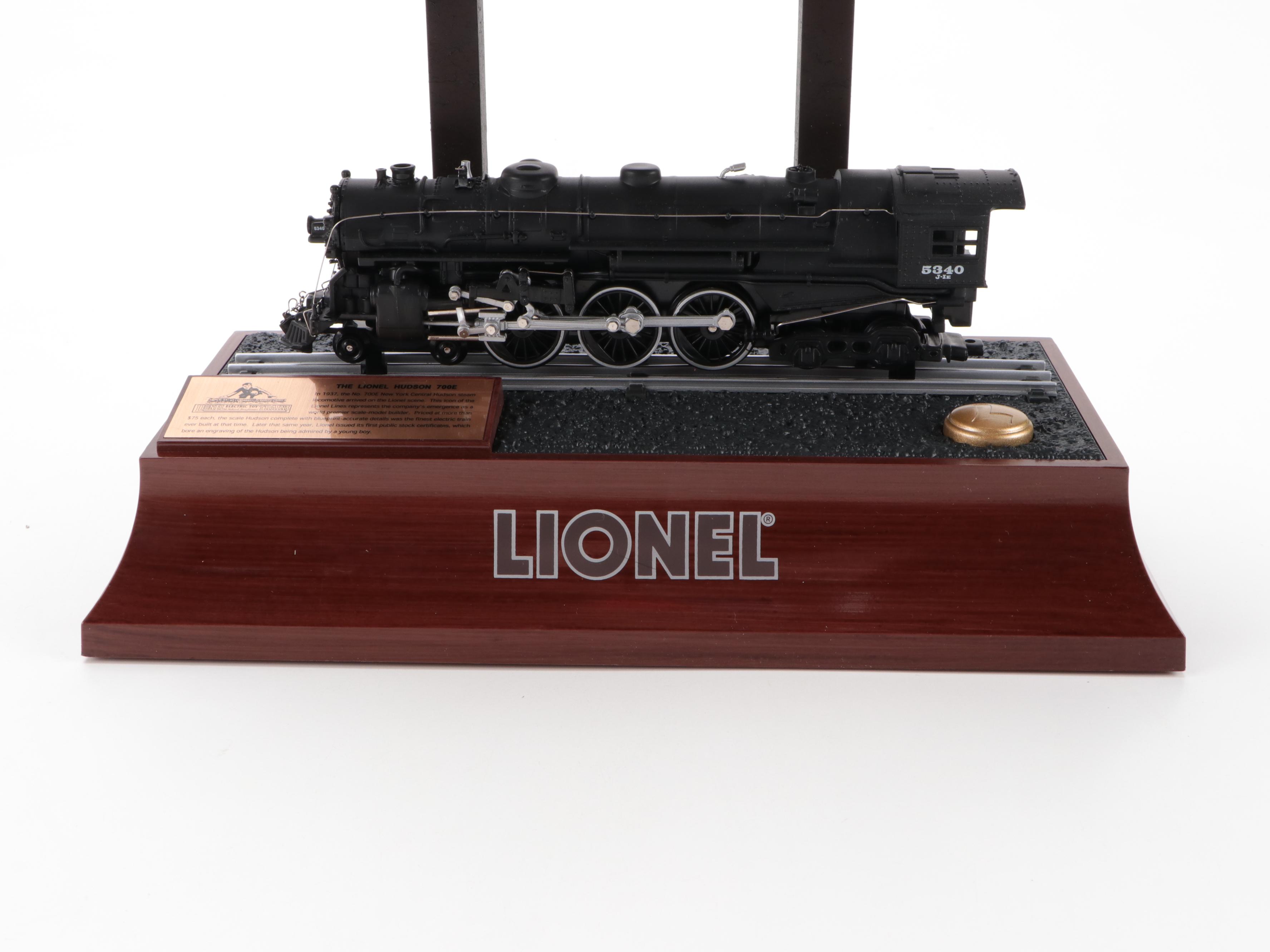 Lionel Animated Train Desk Lamp with Light, Sound, and Motion EBTH