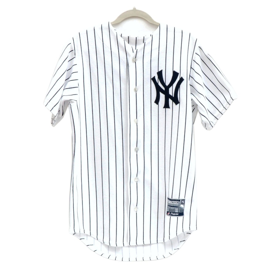 Cooperstown Collection Men's Mickey Mantle New York Yankees Jersey