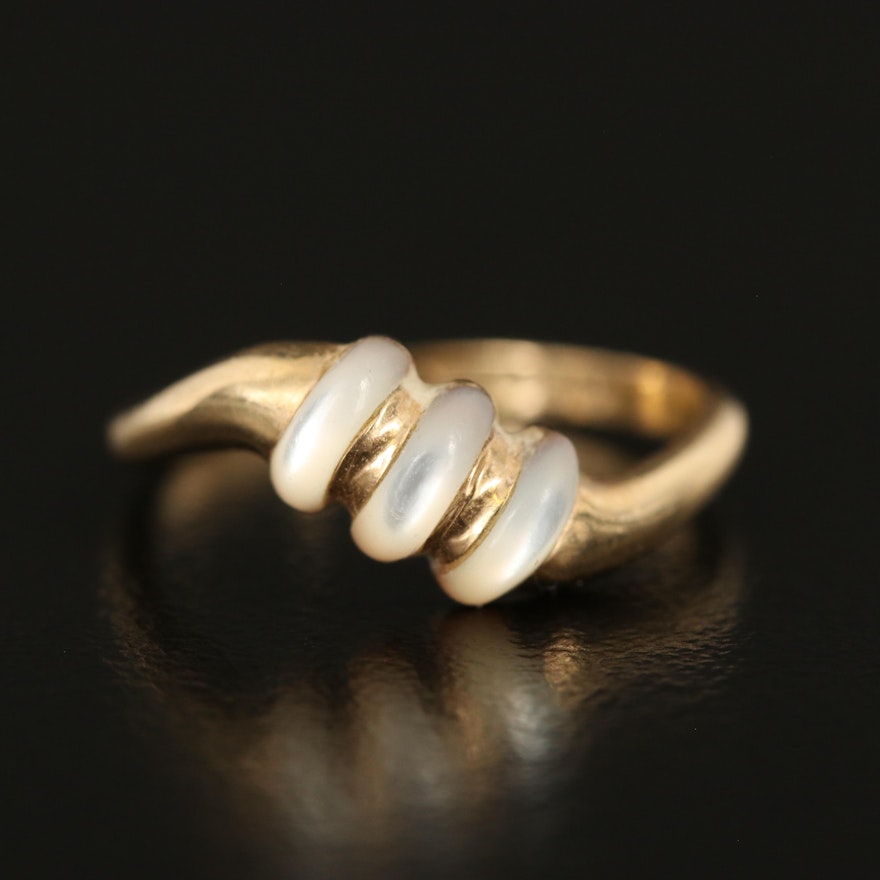 Kabana 14K Mother of Pearl Ring